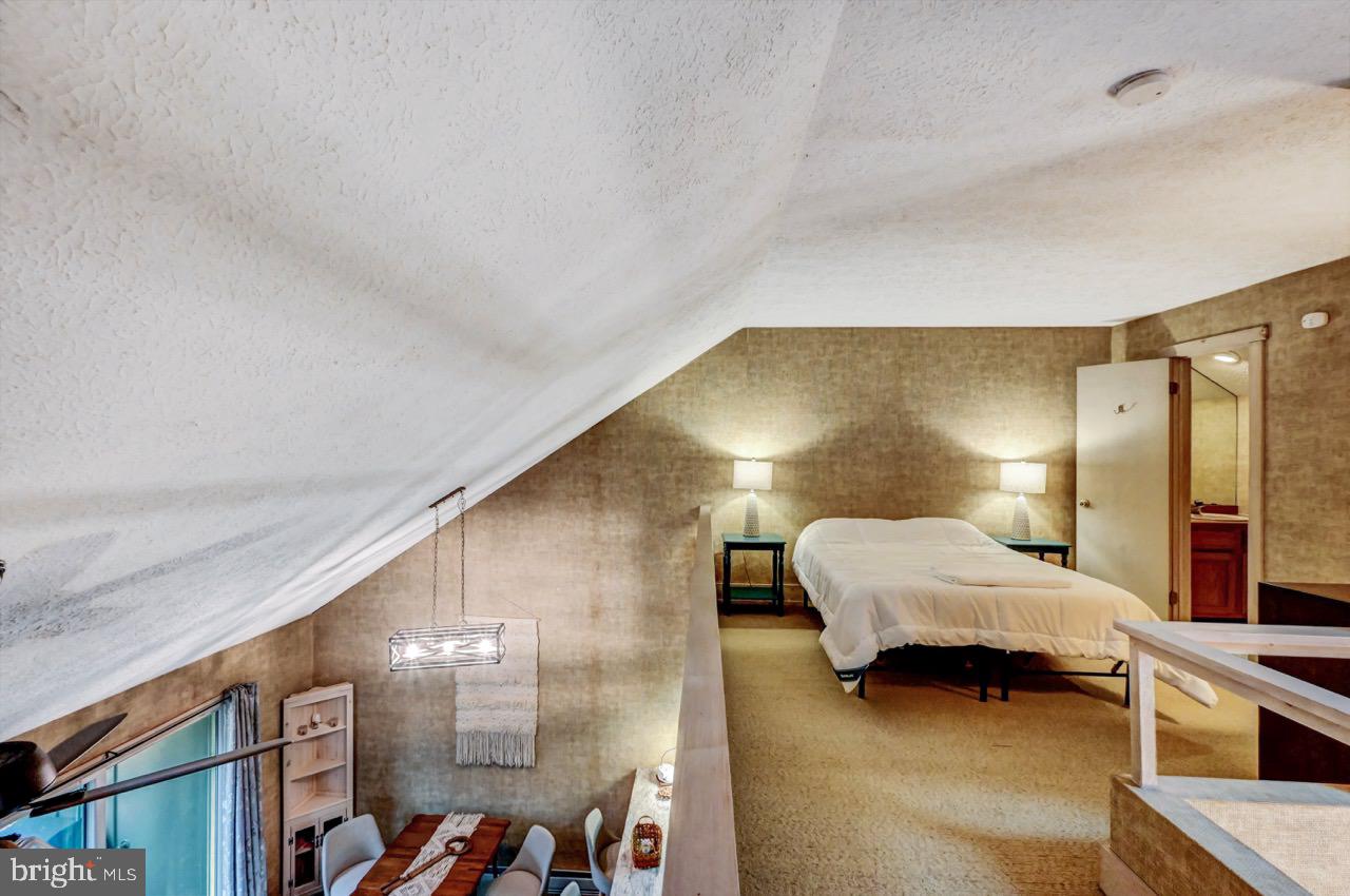 SNOW RIDGE VILLAGE - Residential