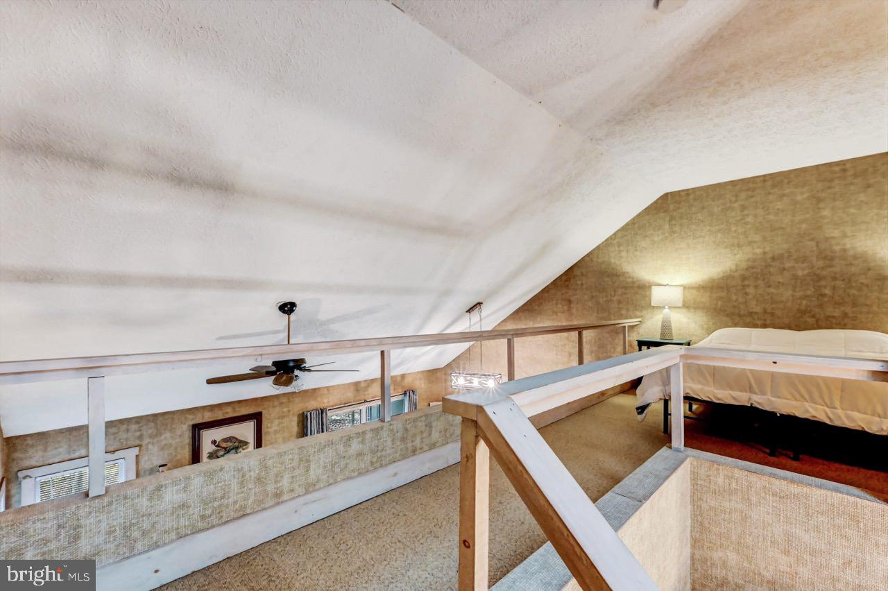 SNOW RIDGE VILLAGE - Residential