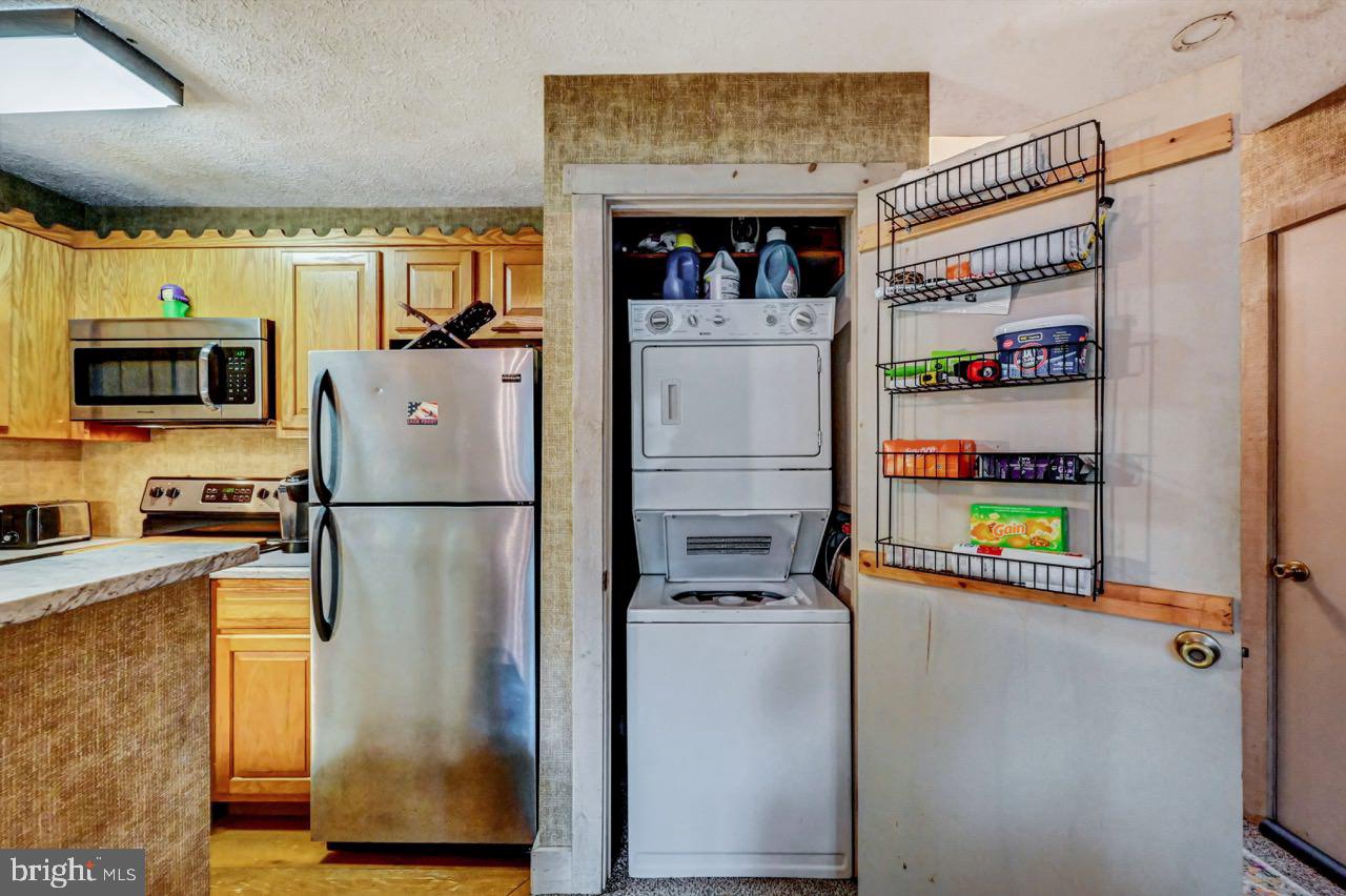 SNOW RIDGE VILLAGE - Residential