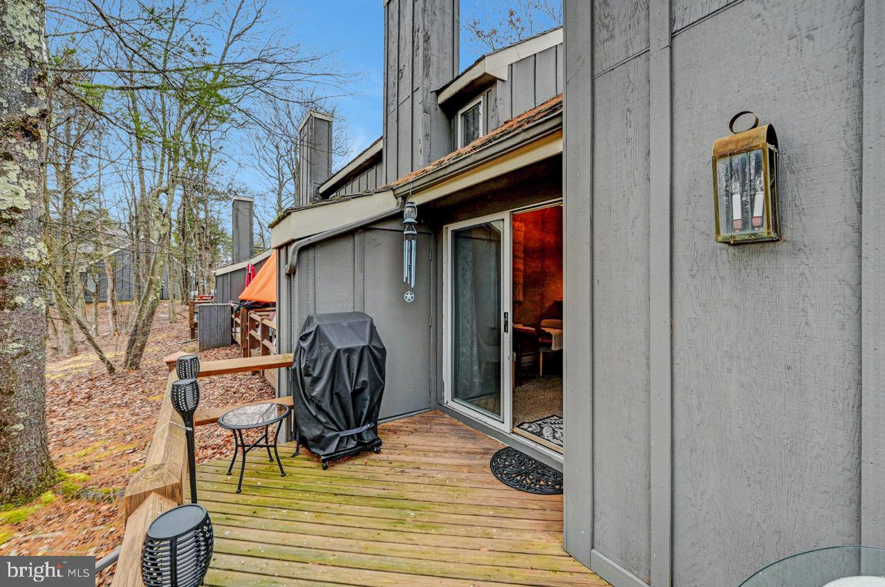 SNOW RIDGE VILLAGE - Residential