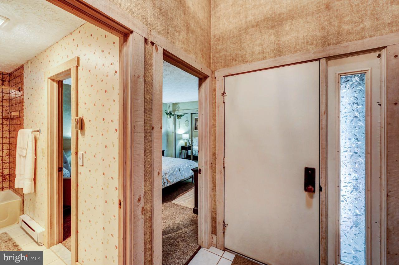 SNOW RIDGE VILLAGE - Residential