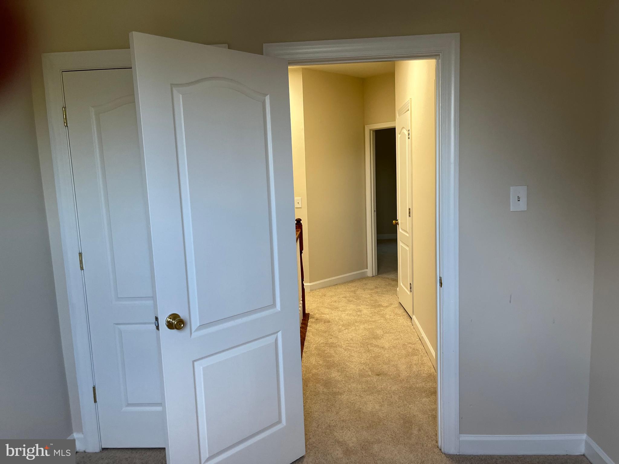 RENAISSANCE PLAZA - Residential