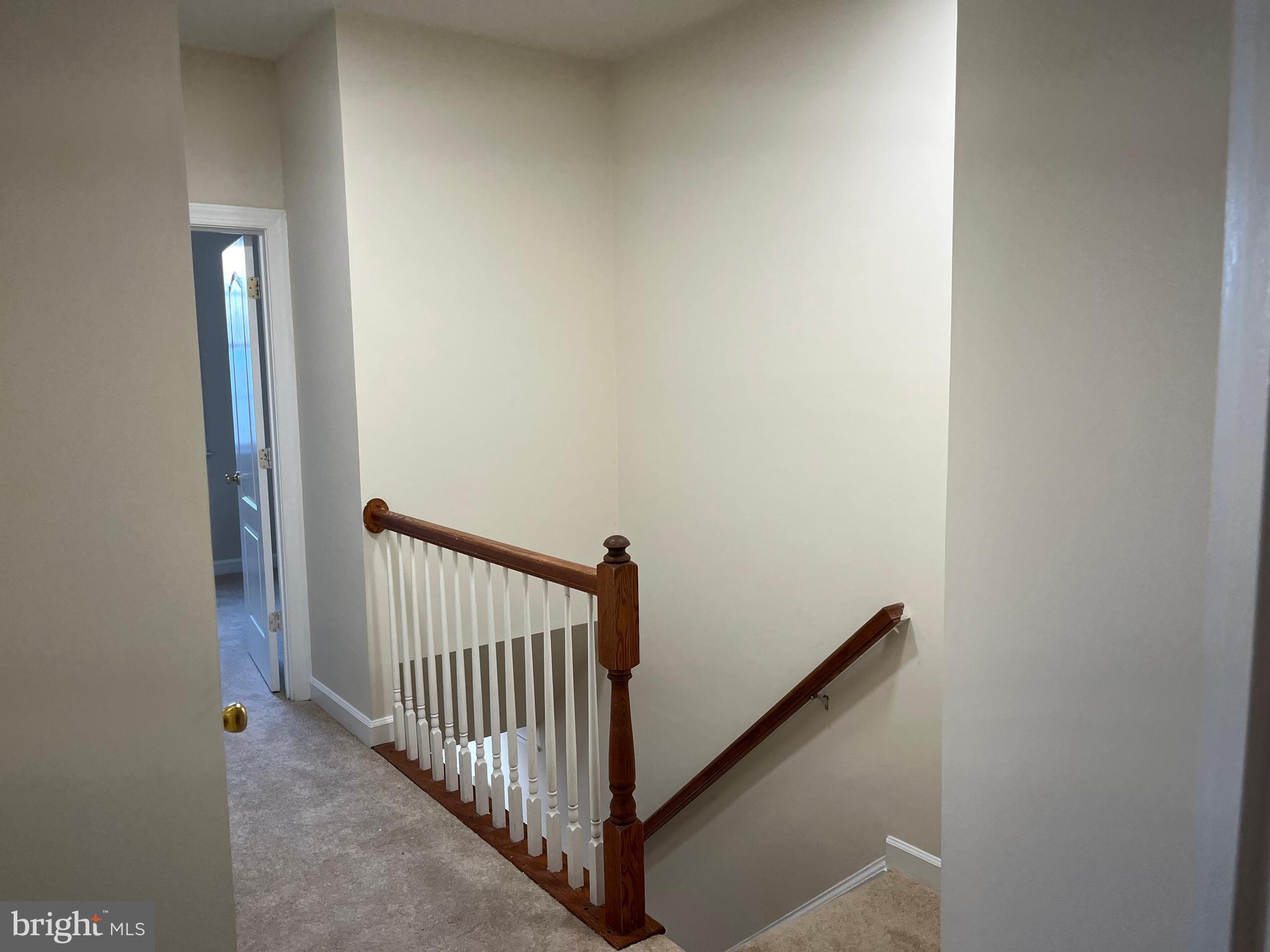 RENAISSANCE PLAZA - Residential