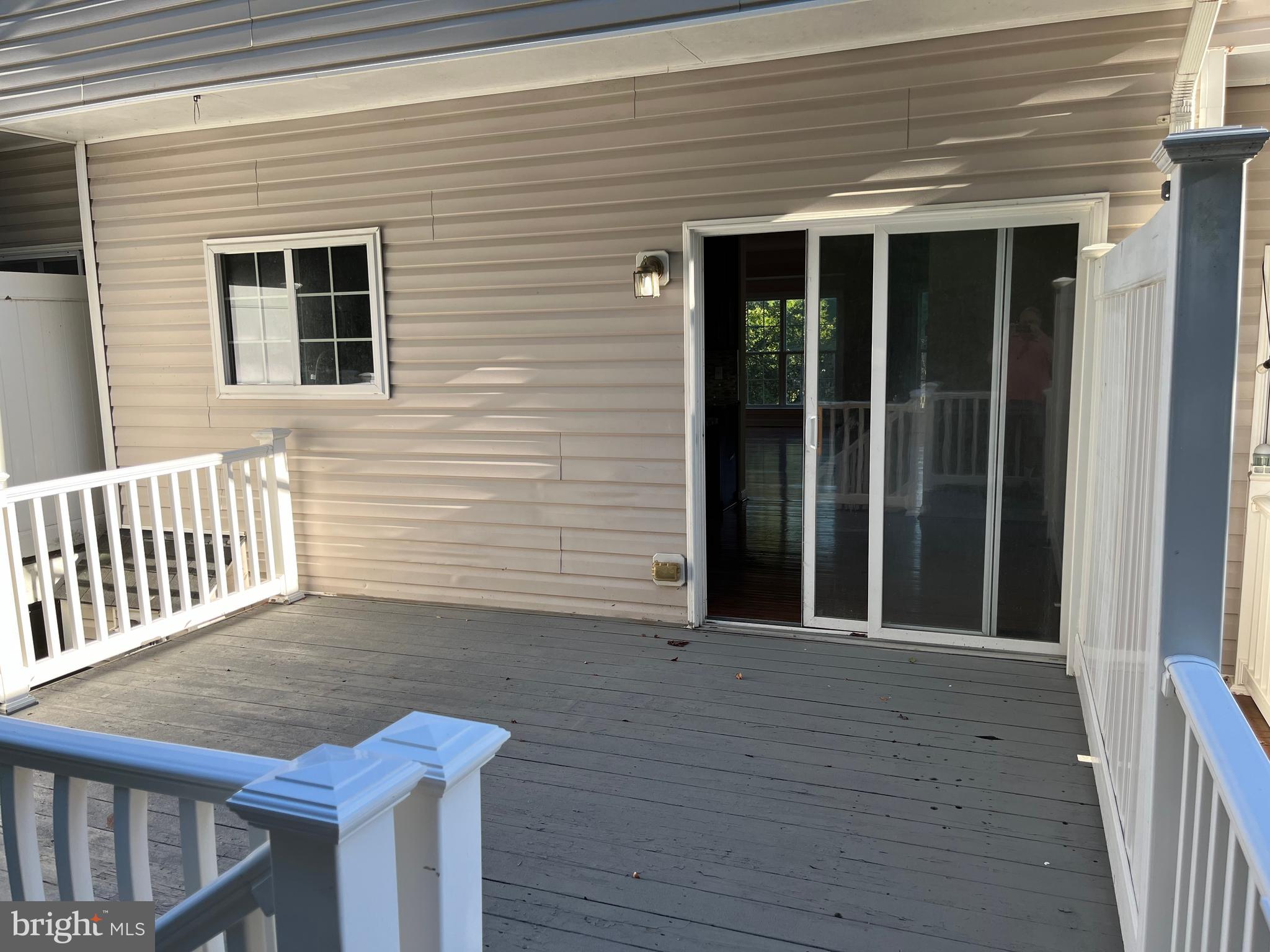 RENAISSANCE PLAZA - Residential