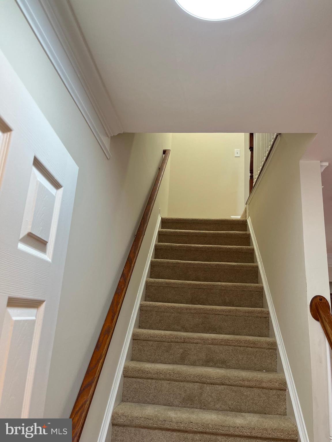 RENAISSANCE PLAZA - Residential