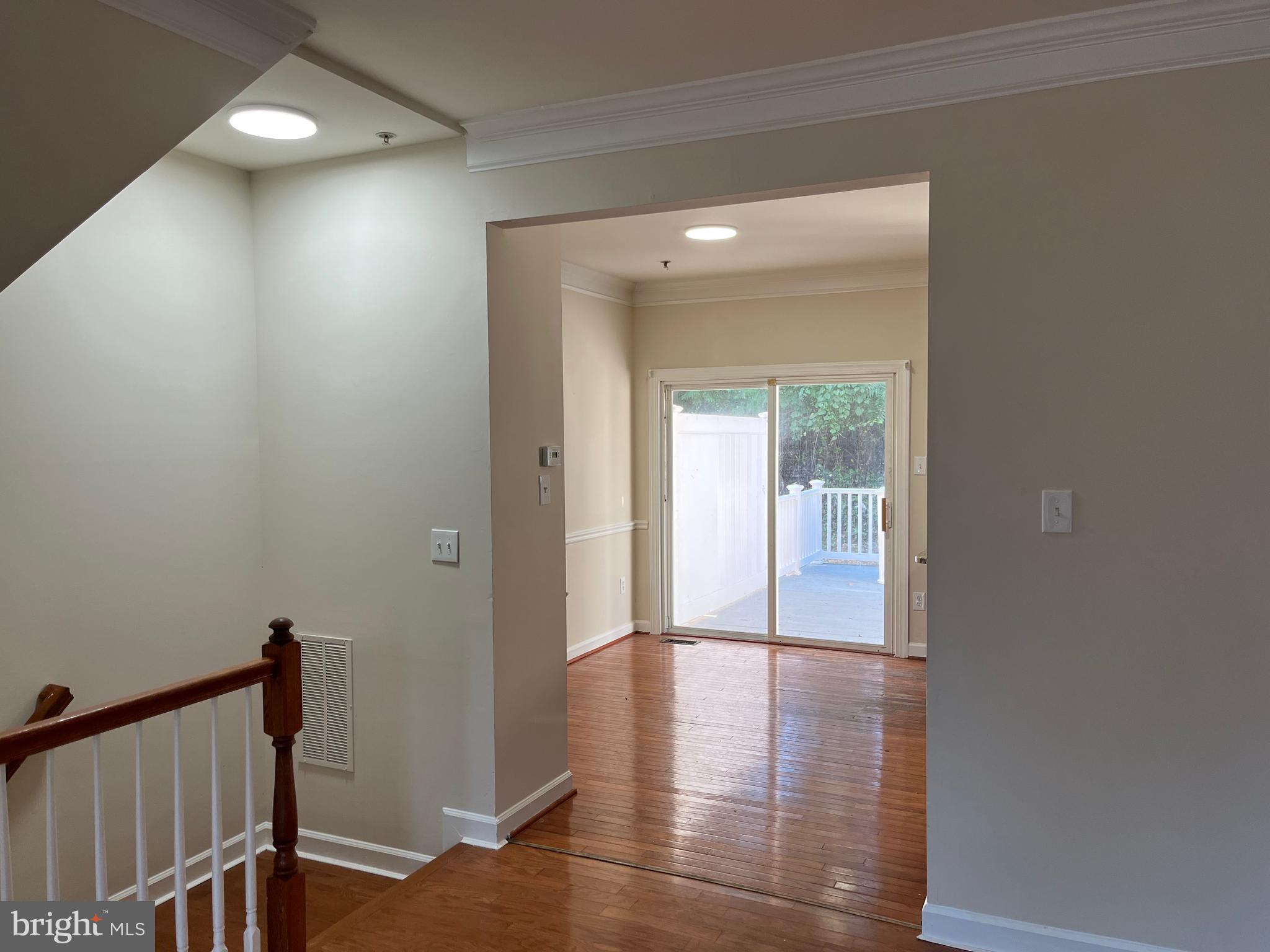 RENAISSANCE PLAZA - Residential