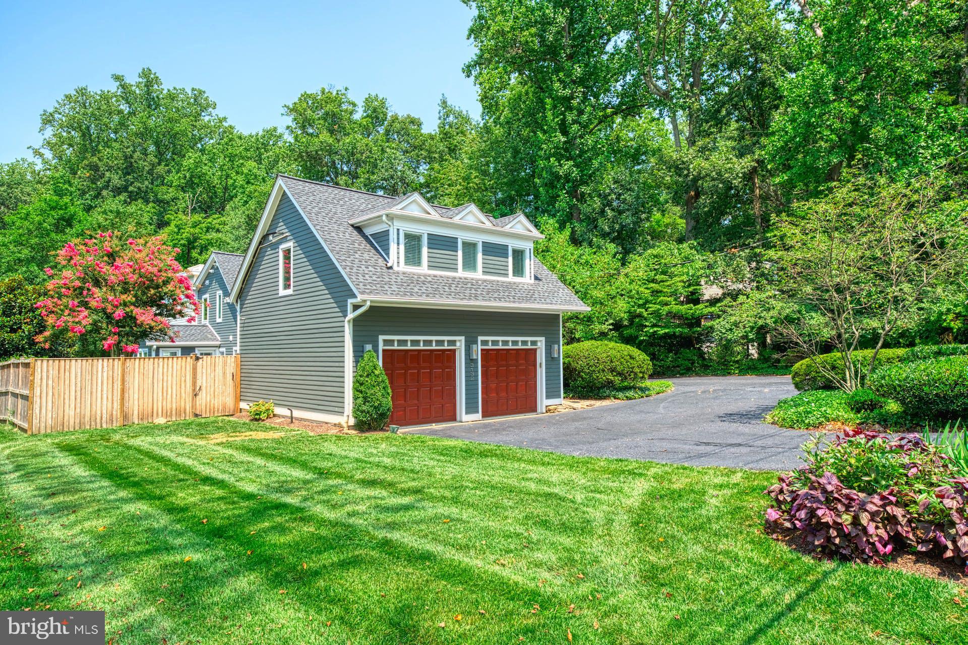 SLEEPY HOLLOW - Residential