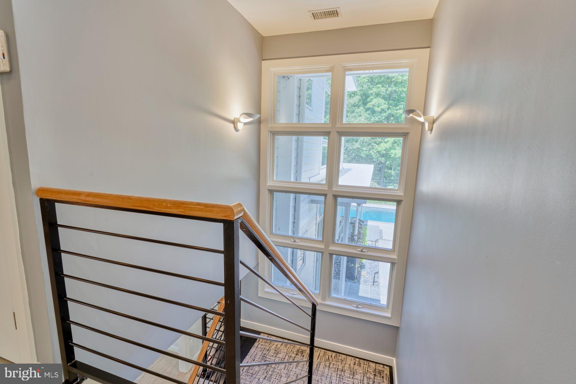 SLEEPY HOLLOW - Residential