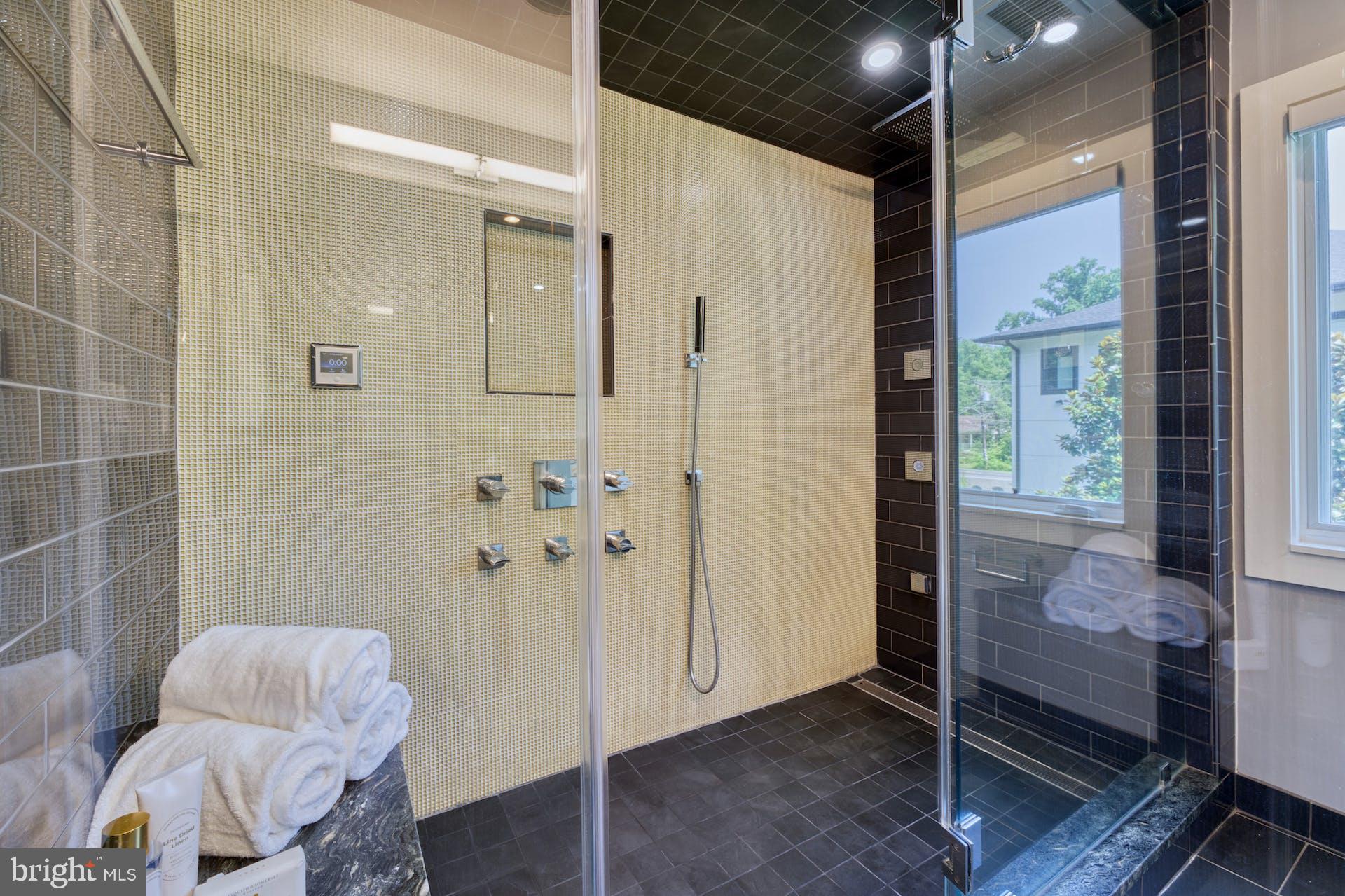 SLEEPY HOLLOW - Residential