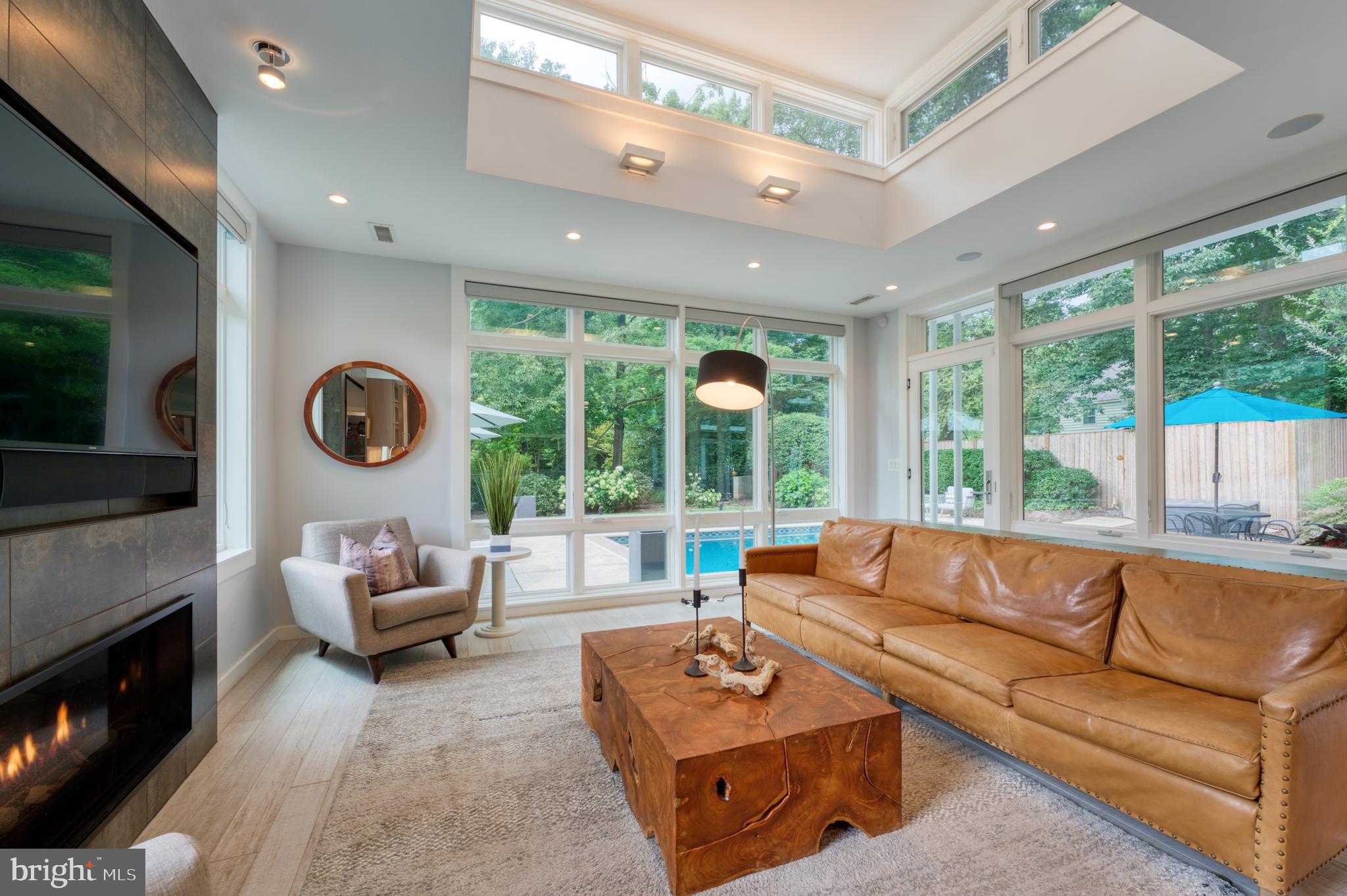 SLEEPY HOLLOW - Residential