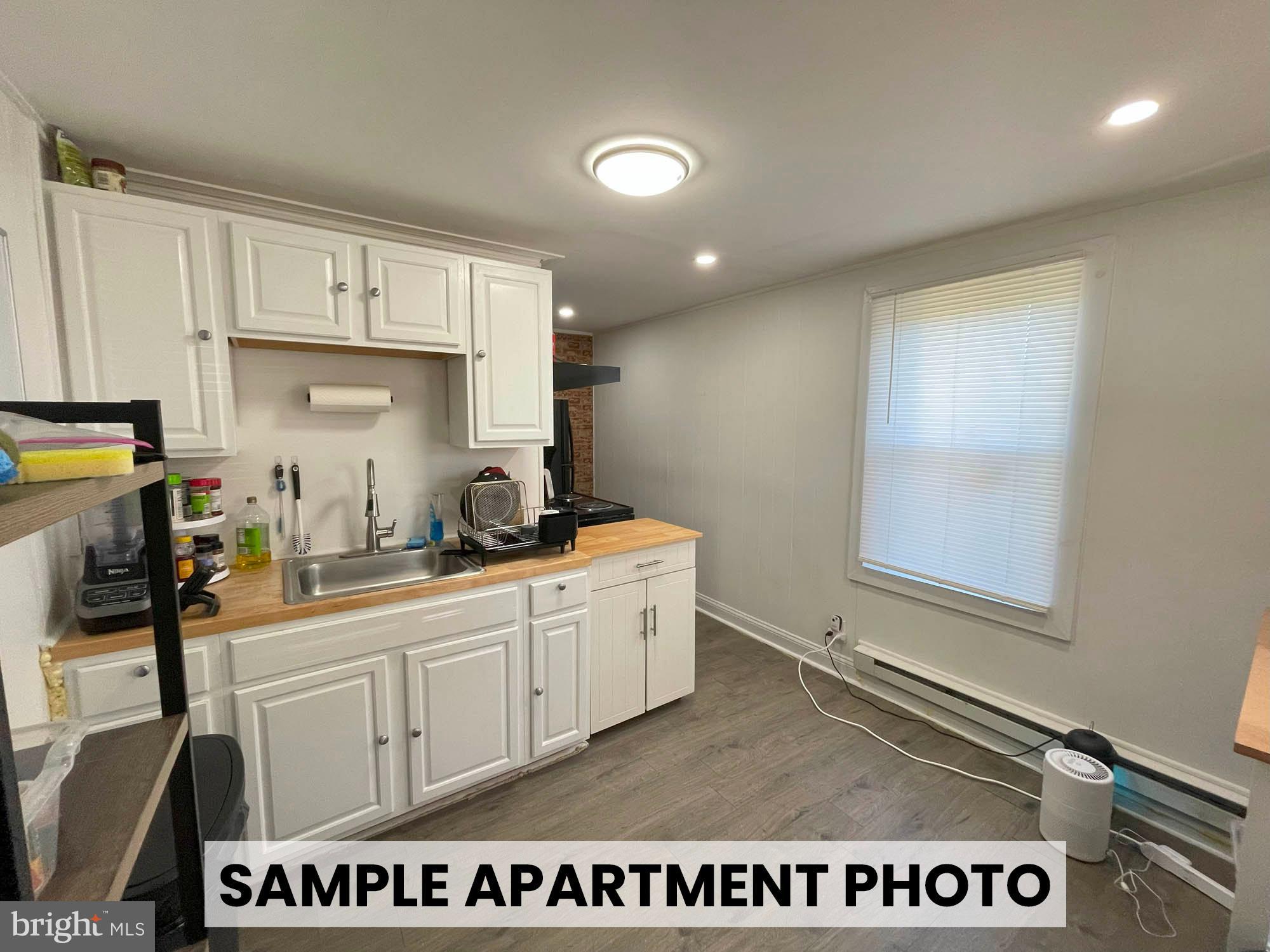 CATONSVILLE MANOR - Residential