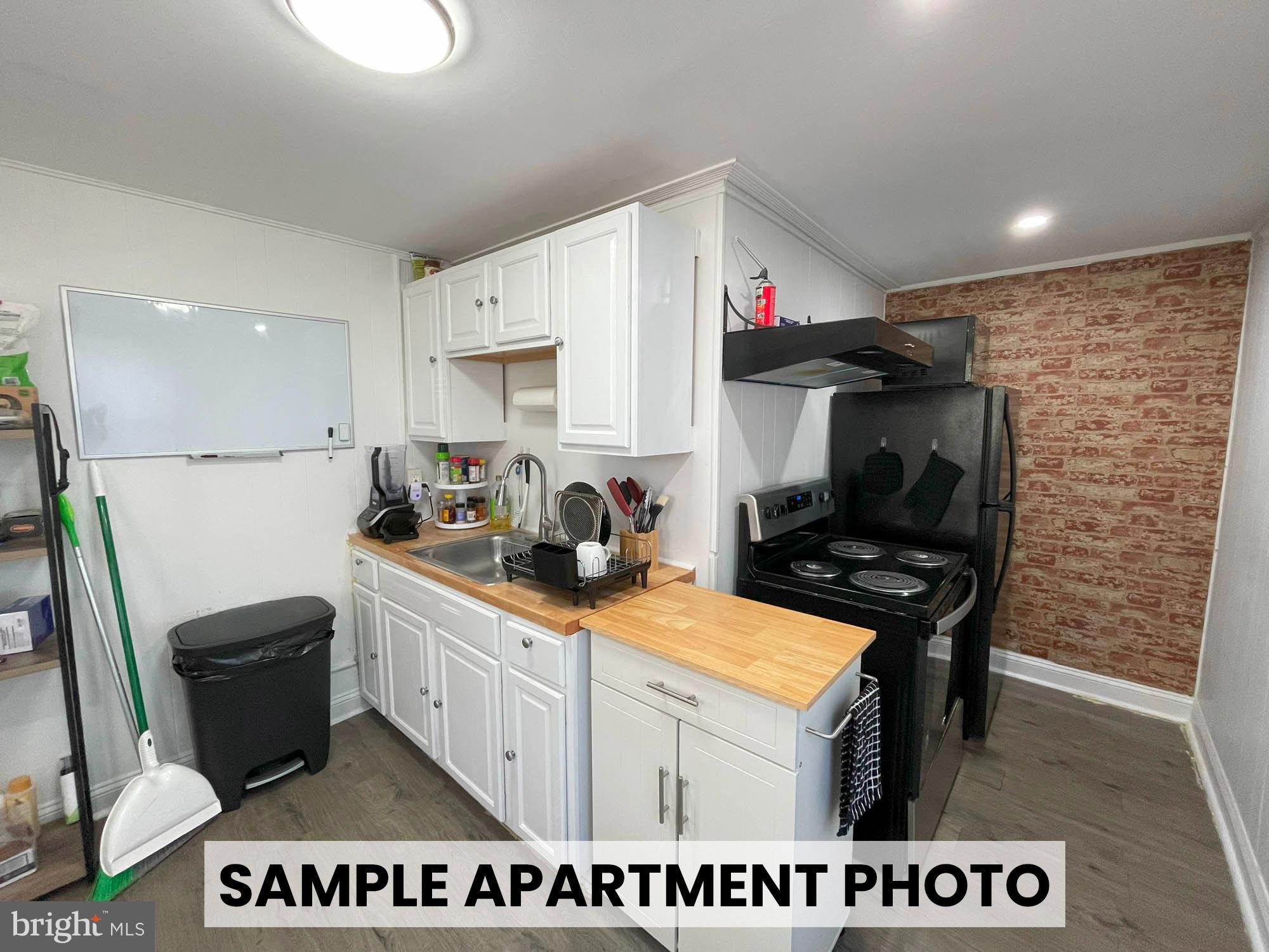 CATONSVILLE MANOR - Residential