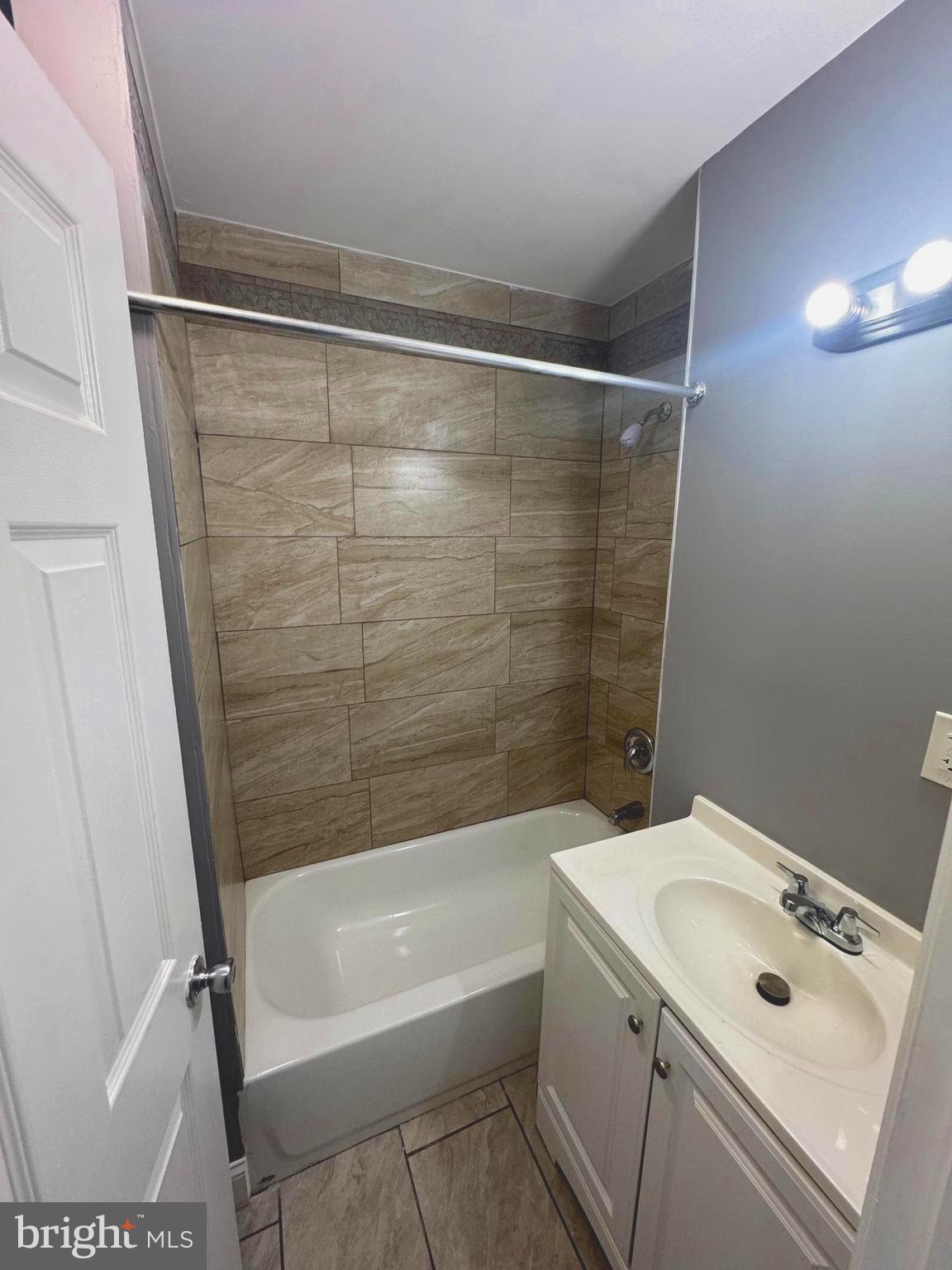 CARROLLTON RIDGE - Residential
