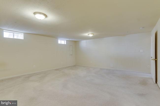 KING FARM - Residential Lease