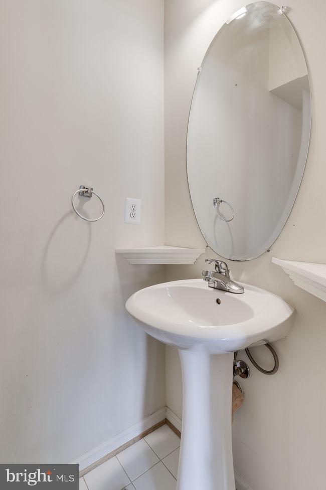 KING FARM - Residential Lease