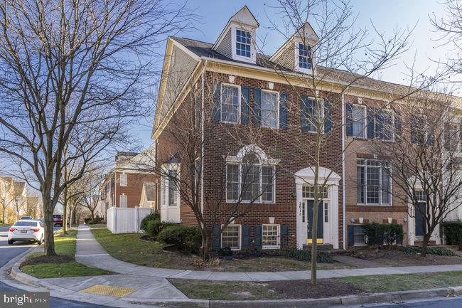 KING FARM - Residential Lease