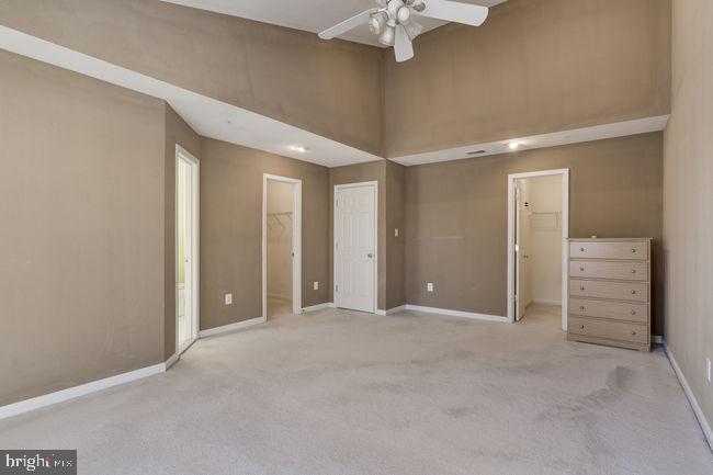 KING FARM - Residential Lease