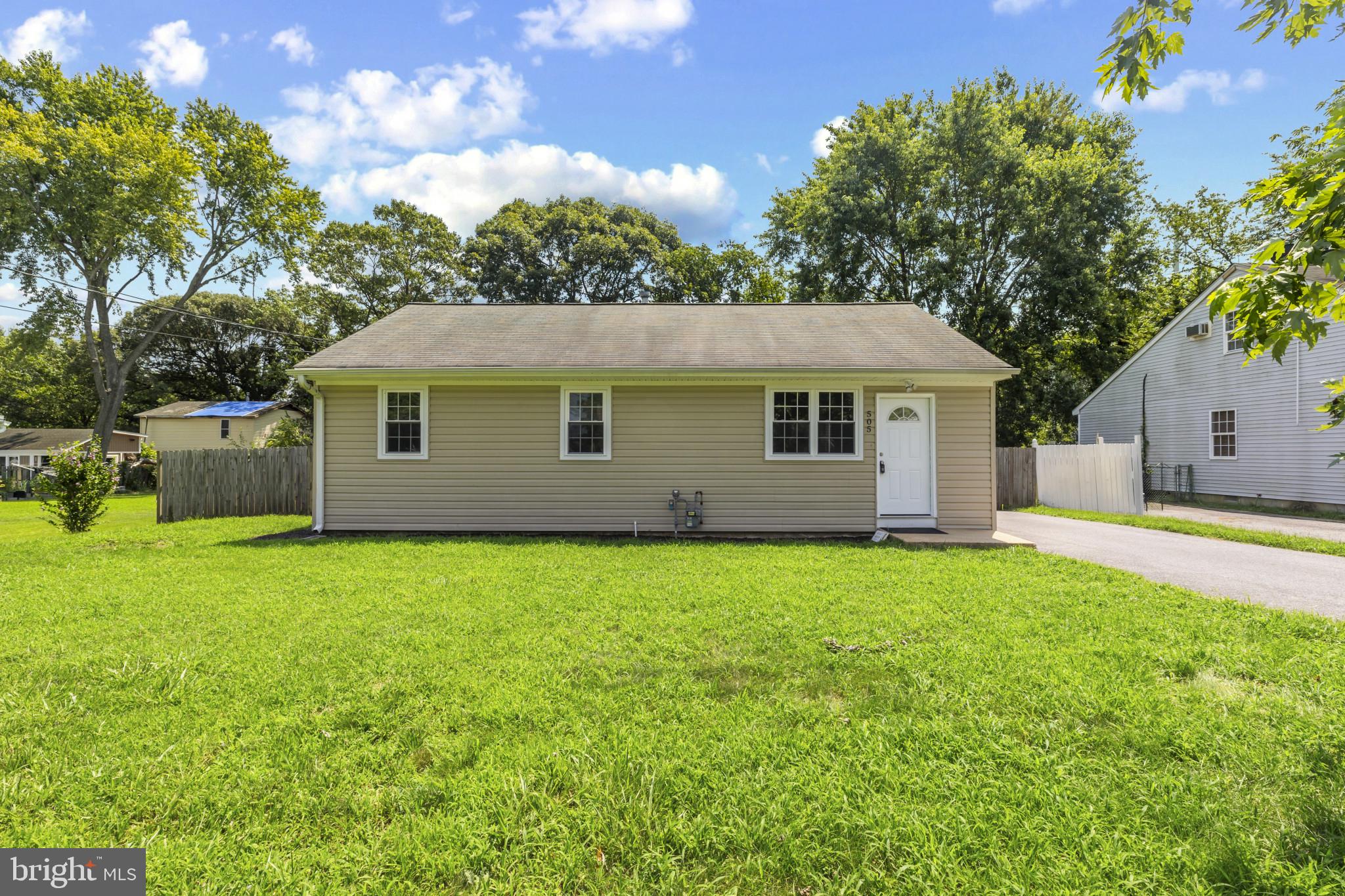 Charming 3 bedroom and 1 bathroom ranch/rambler in Odenton. This home features plenty of living space with an added family room, vaulted ceilings and a beautiful fenced yard. Near Piney Orchard. Great location to NSA, Ft Meade, Marc Train, Baltimore & Washington DC.
