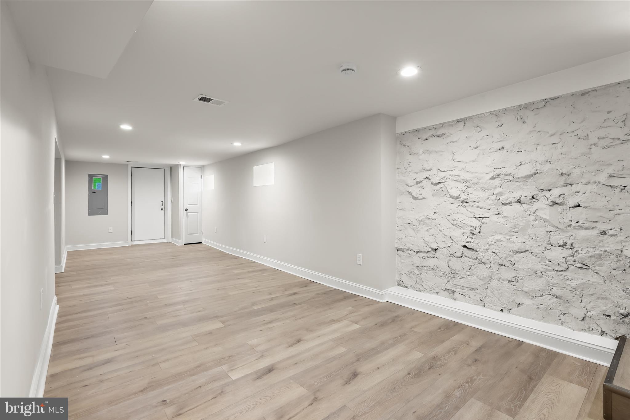 FOREST PARK - Residential