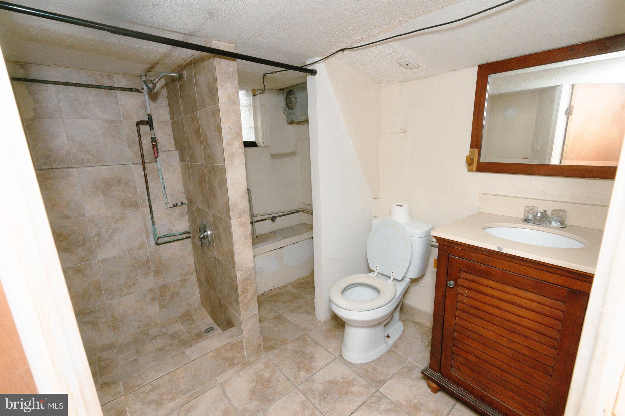 ALLEGHENY WEST - Residential