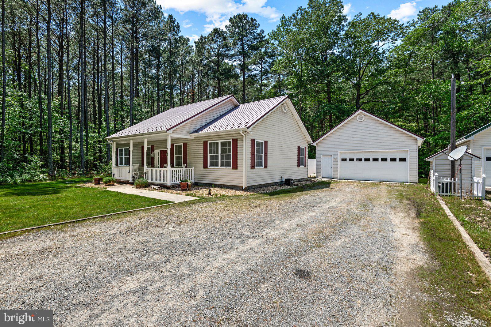 RAGGED POINT BEACH - Residential Lease