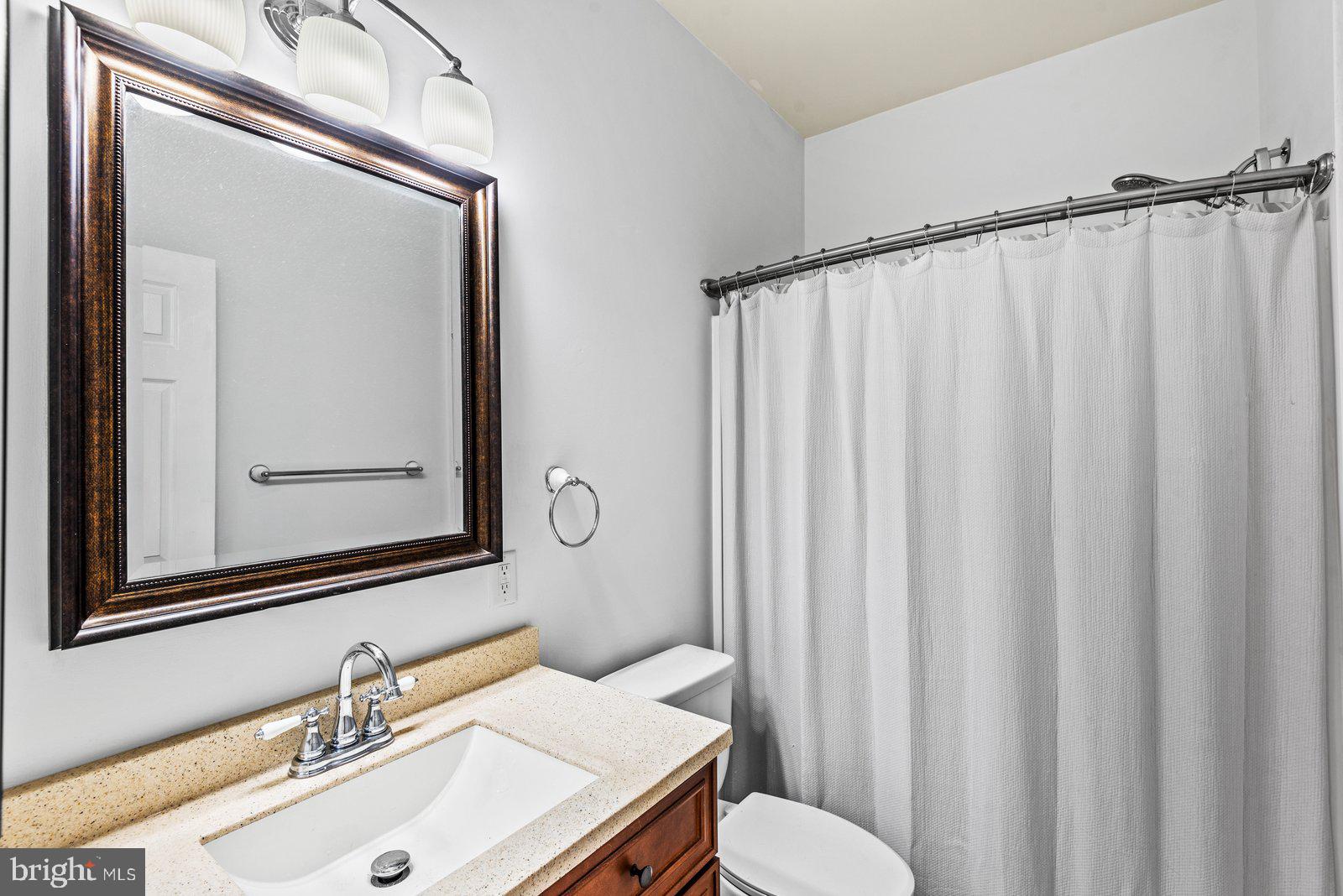 RAGGED POINT BEACH - Residential Lease