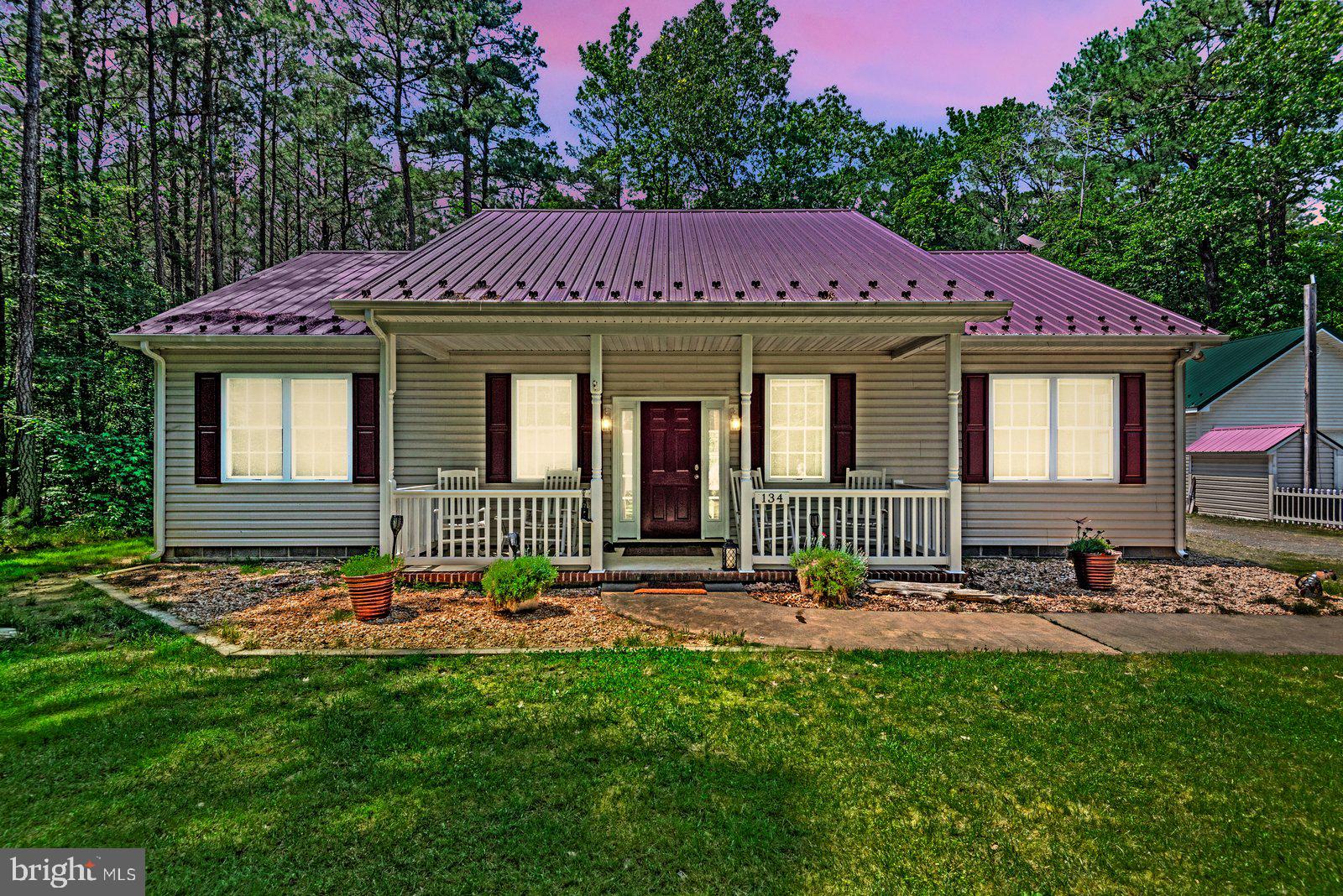 RAGGED POINT BEACH - Residential Lease