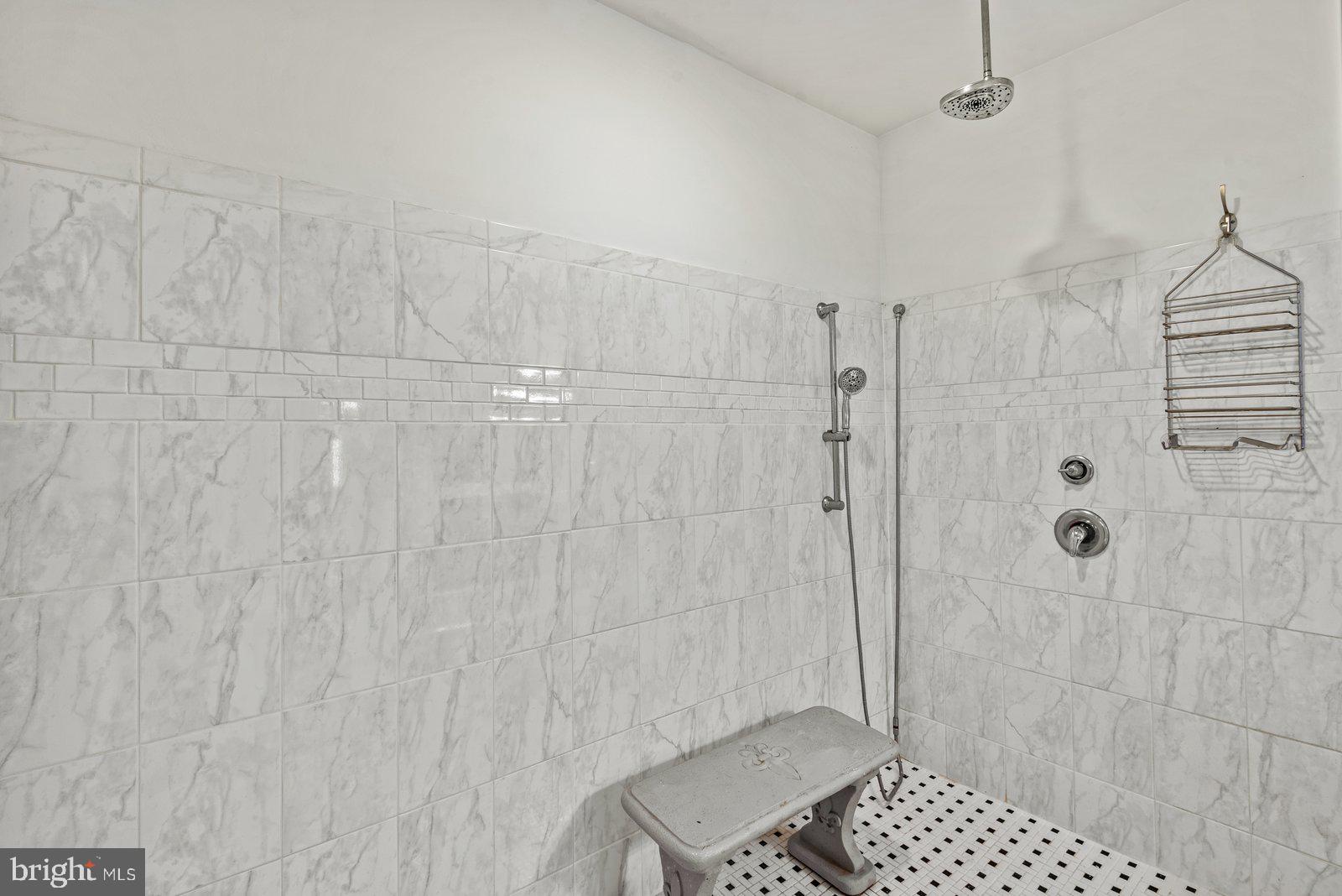 RAGGED POINT BEACH - Residential Lease