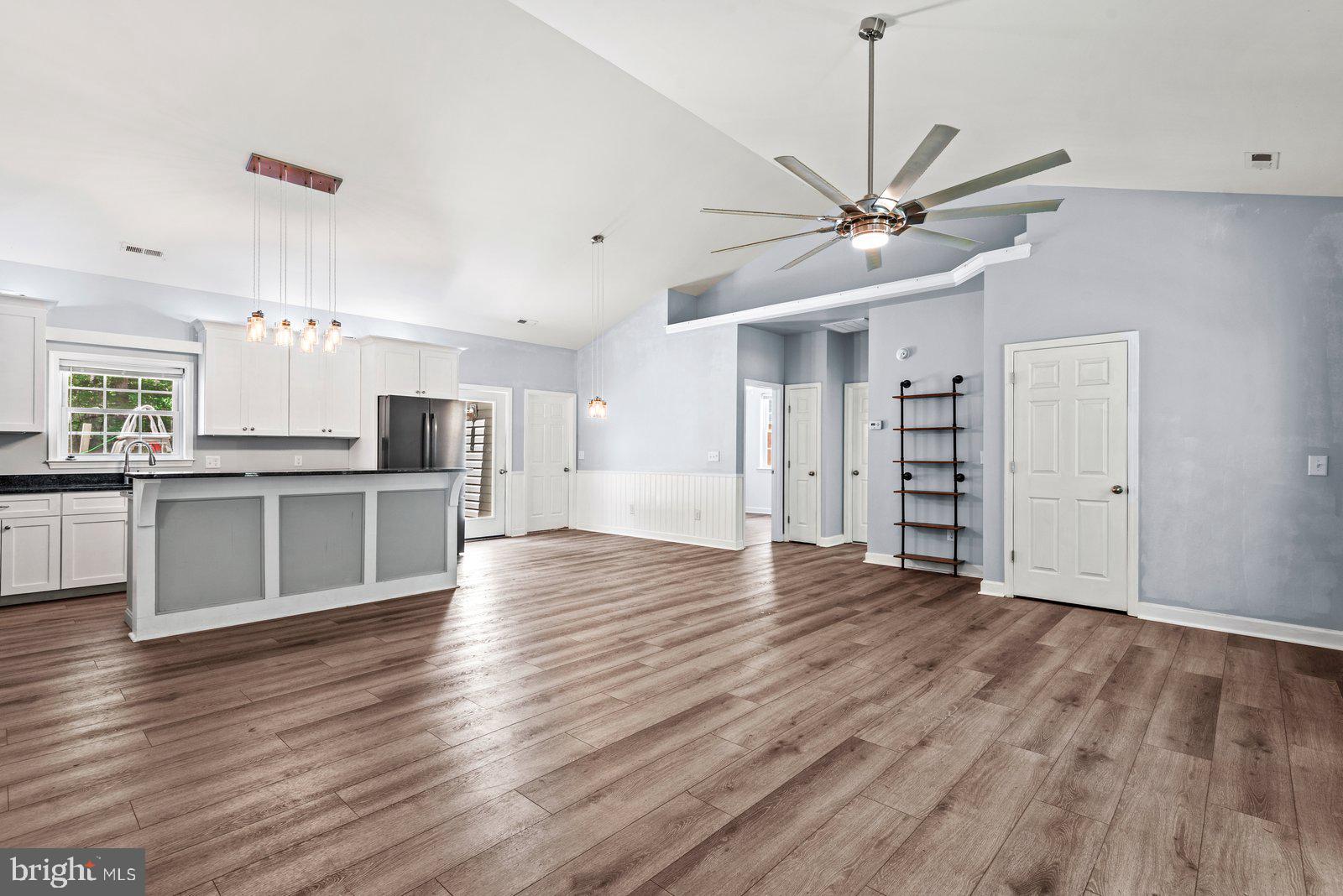 RAGGED POINT BEACH - Residential Lease