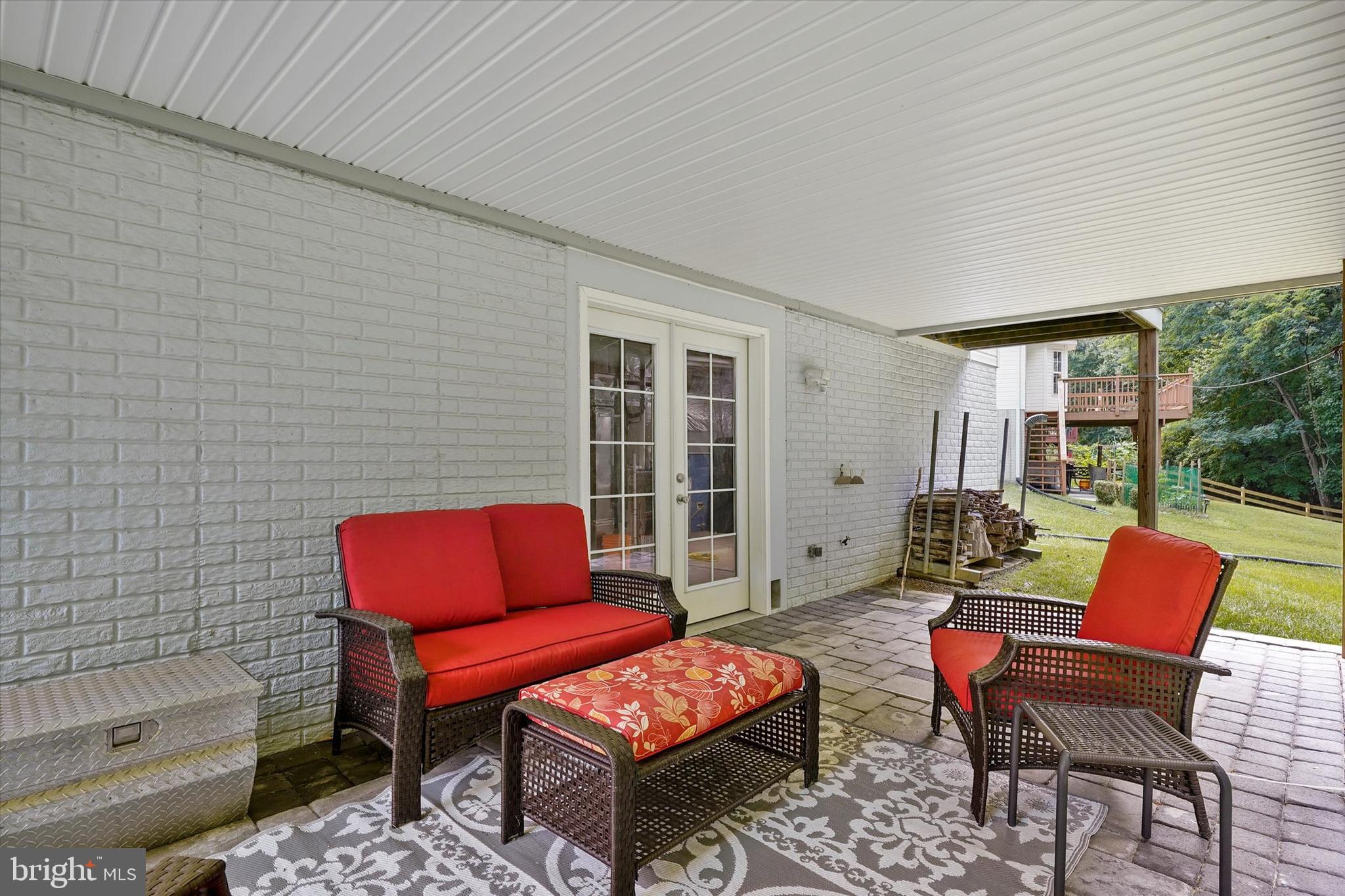 RIVERSIDE - Residential