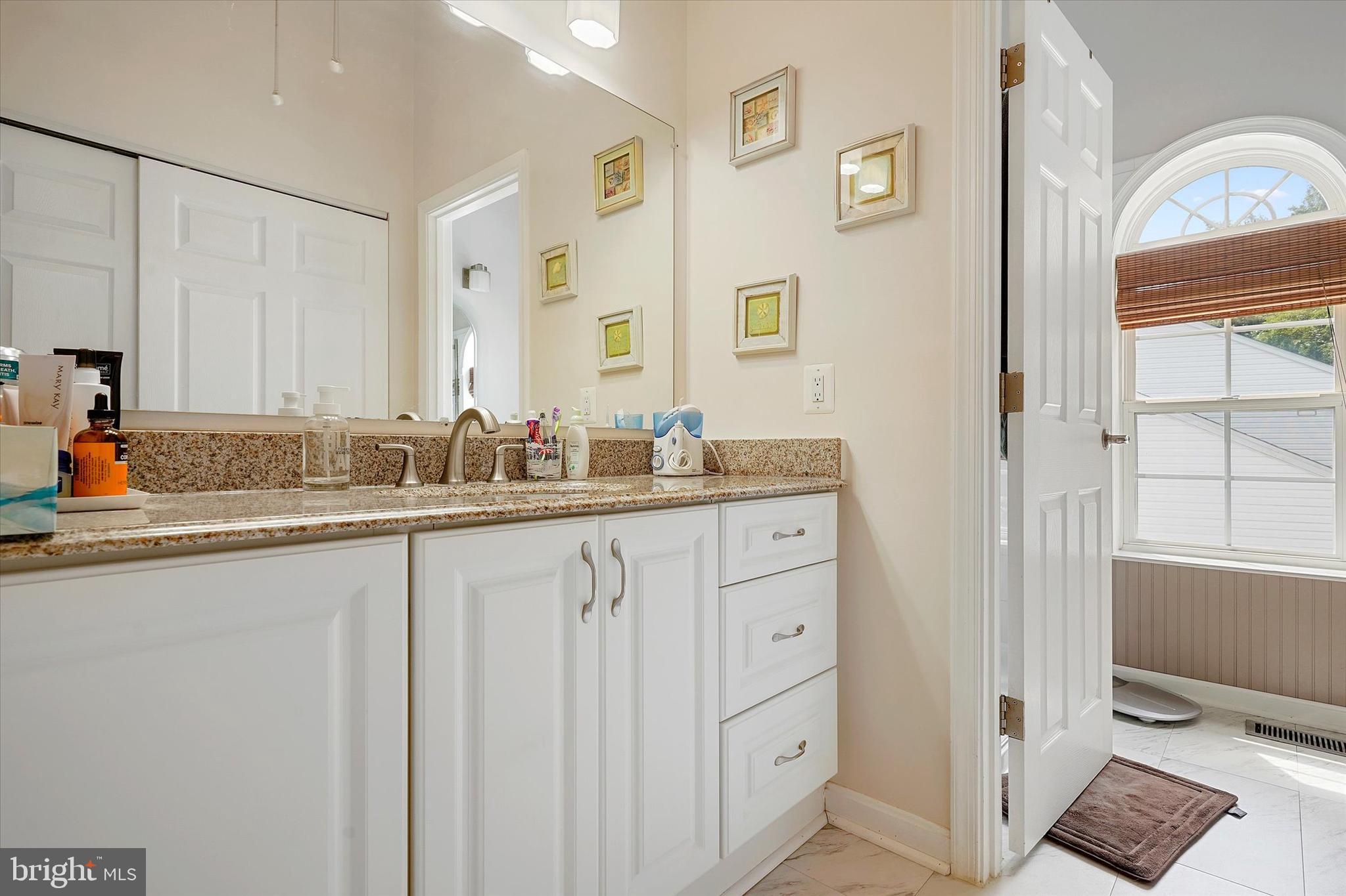 RIVERSIDE - Residential