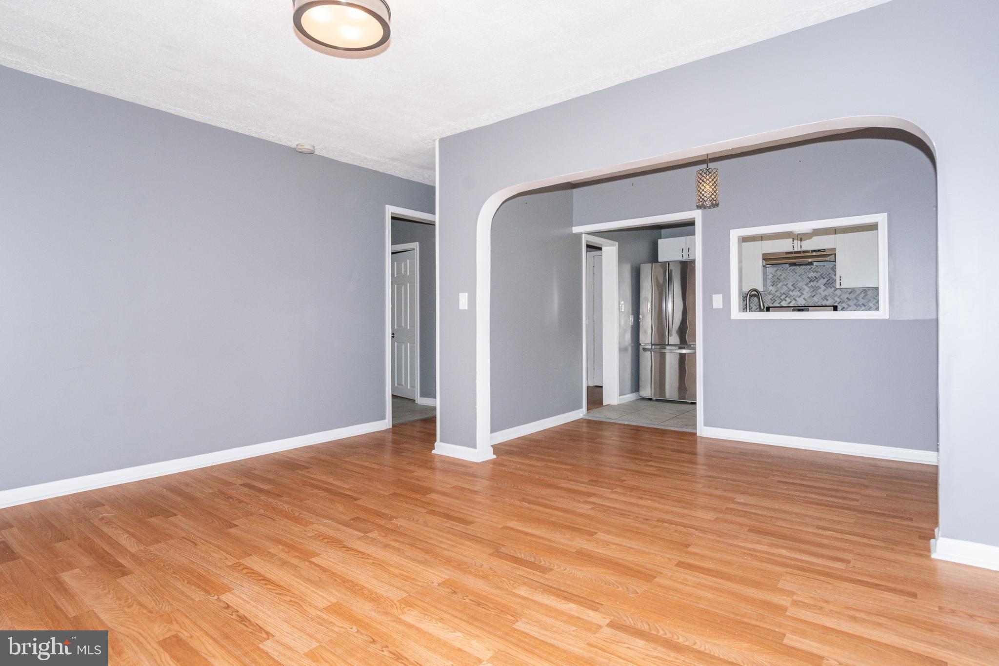 MIDDLE RIVER - Residential Lease