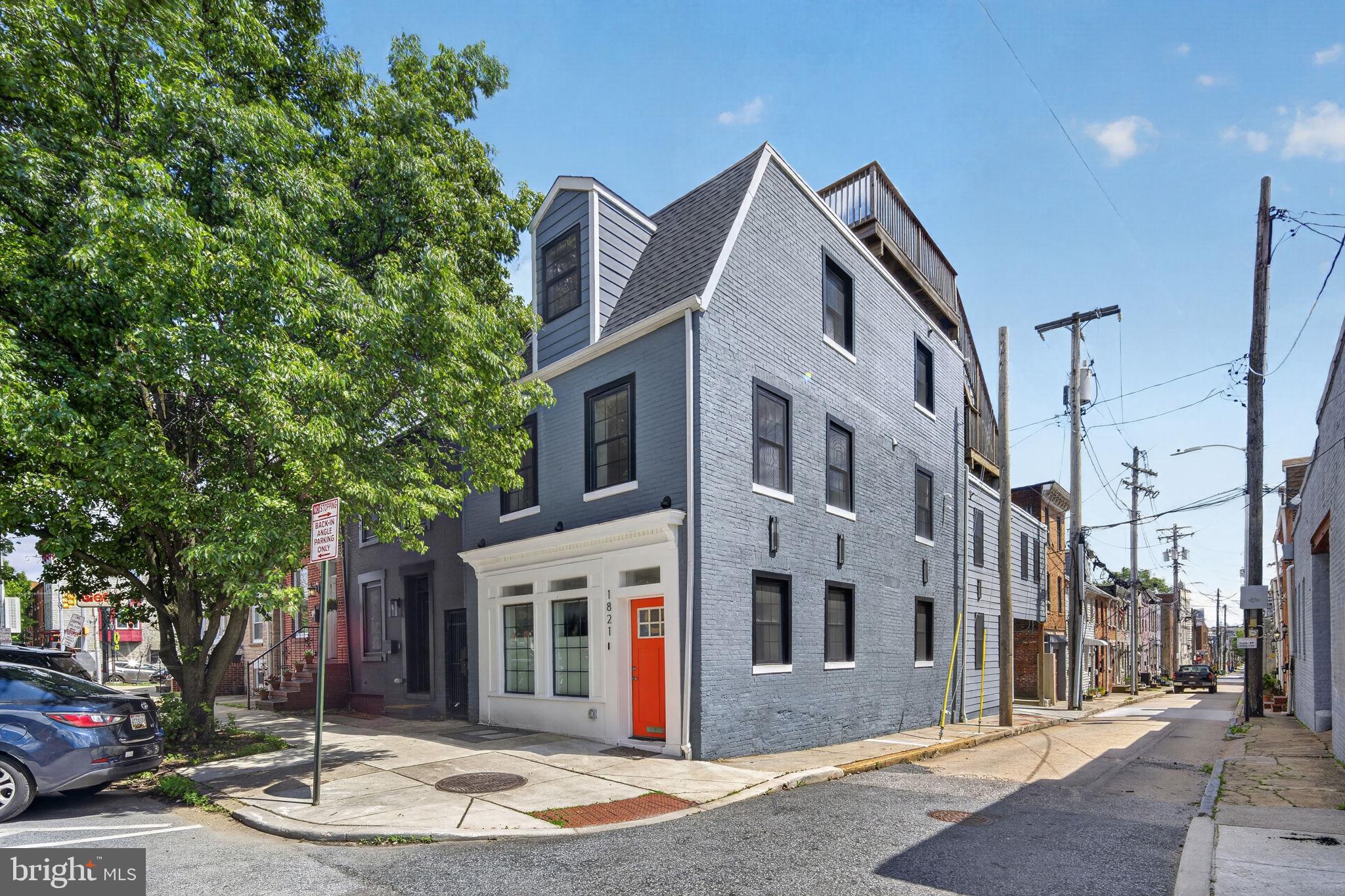 1821 BANK STREET