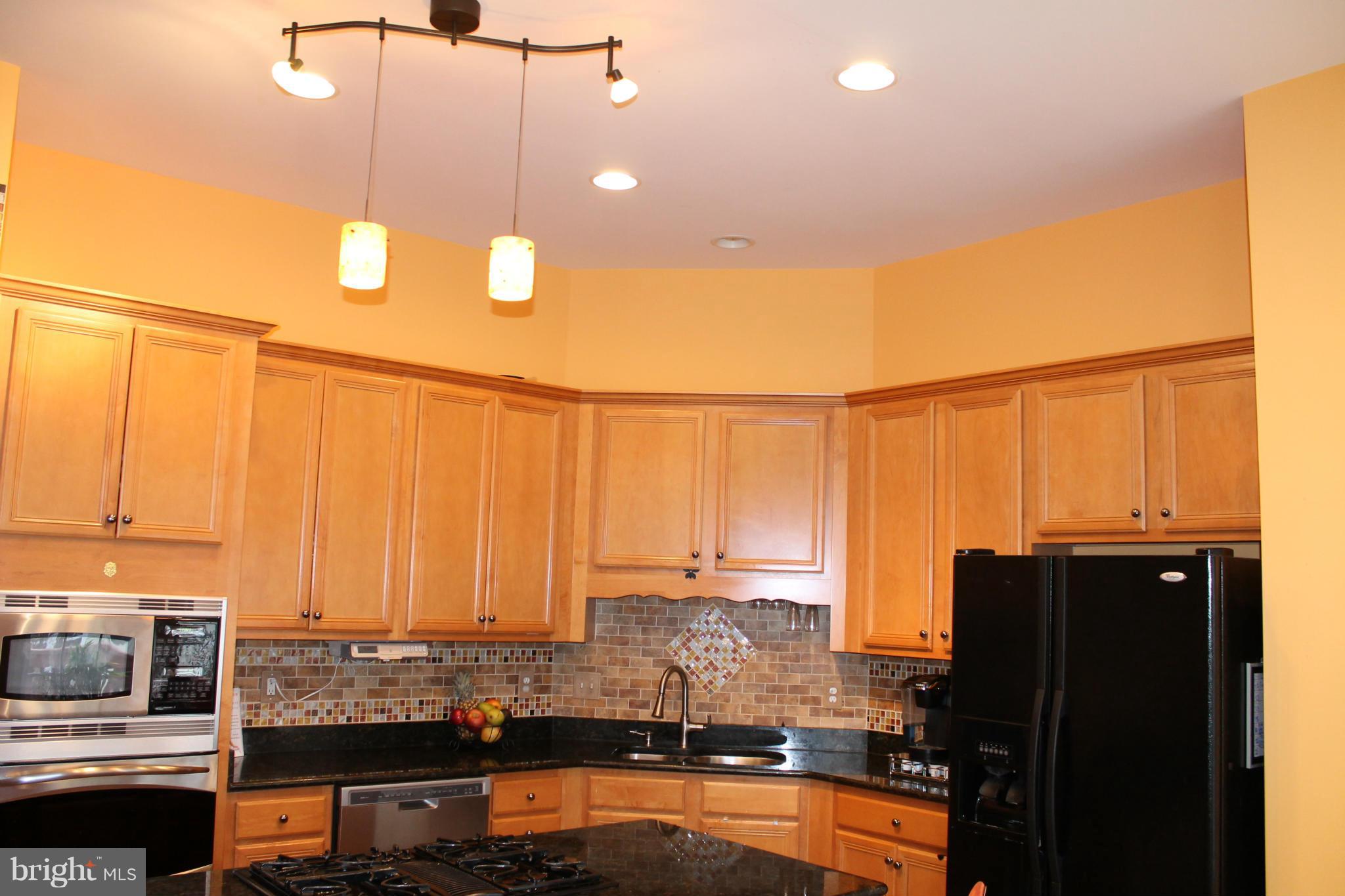 BROADLANDS SOUTH - Residential Lease