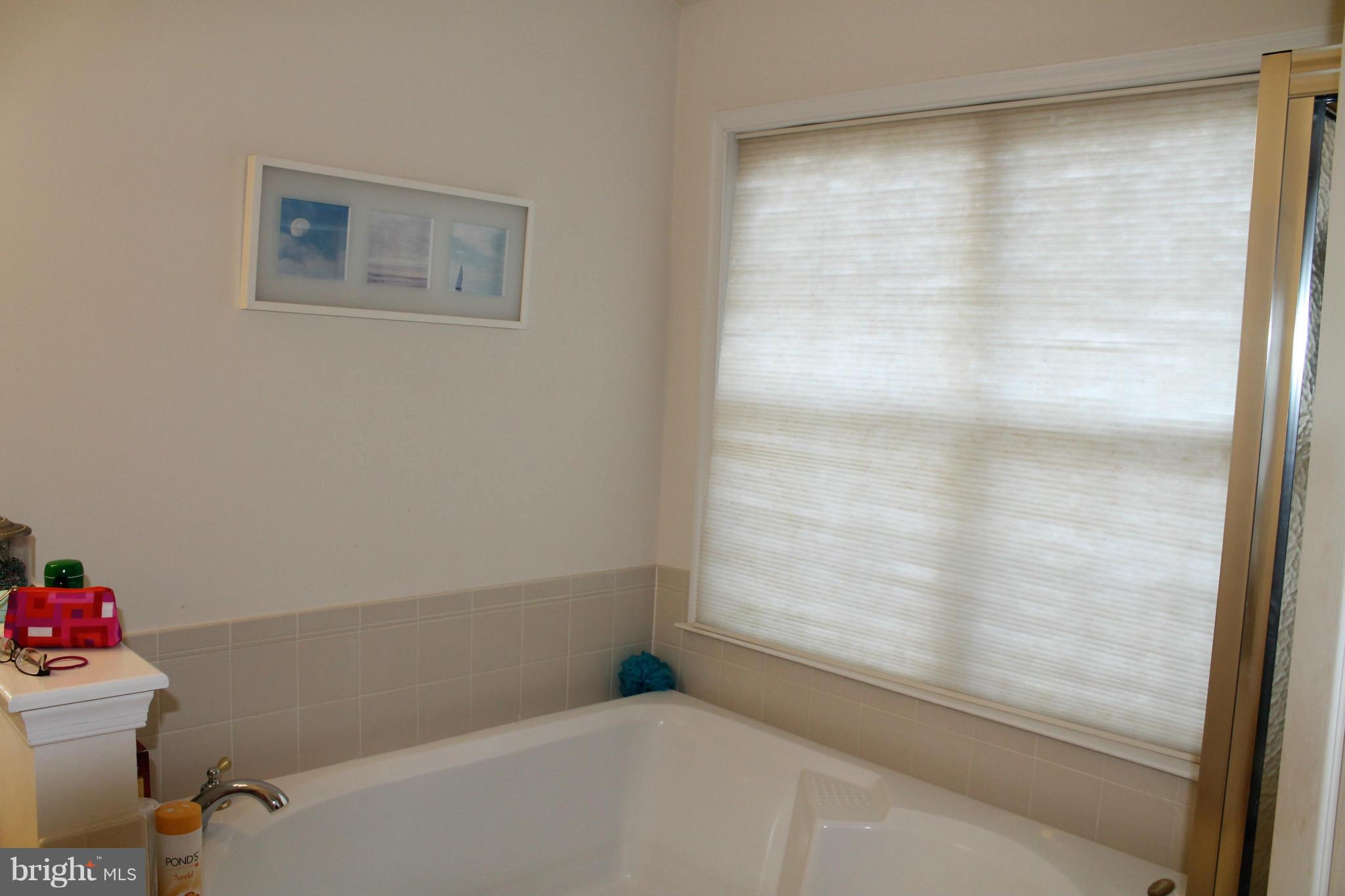 BROADLANDS SOUTH - Residential Lease