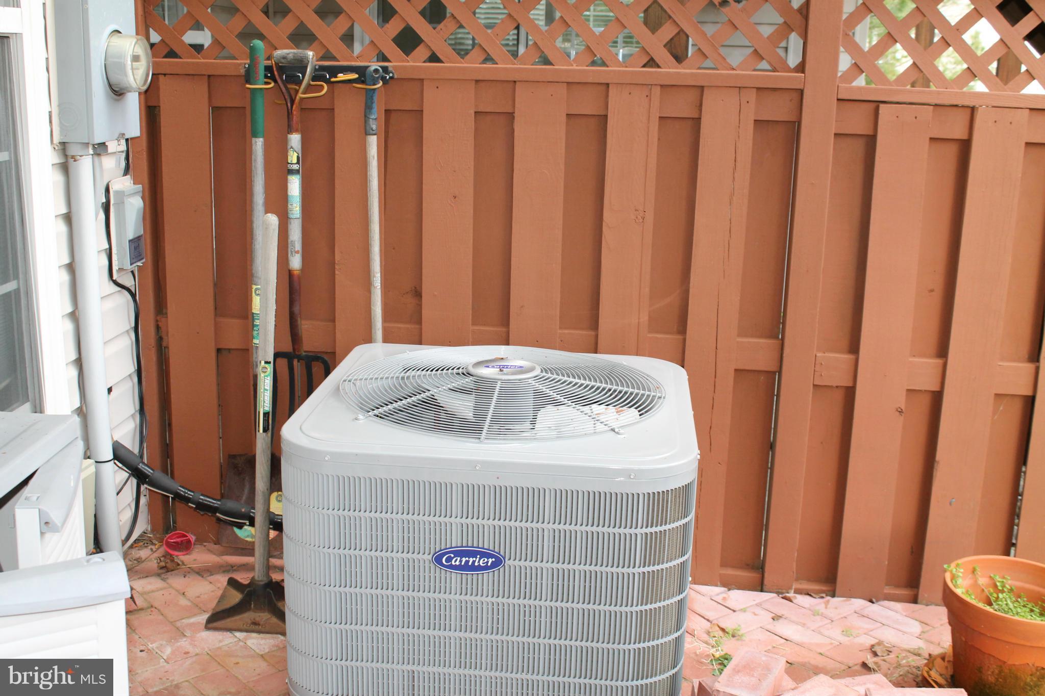 BROADLANDS SOUTH - Residential Lease