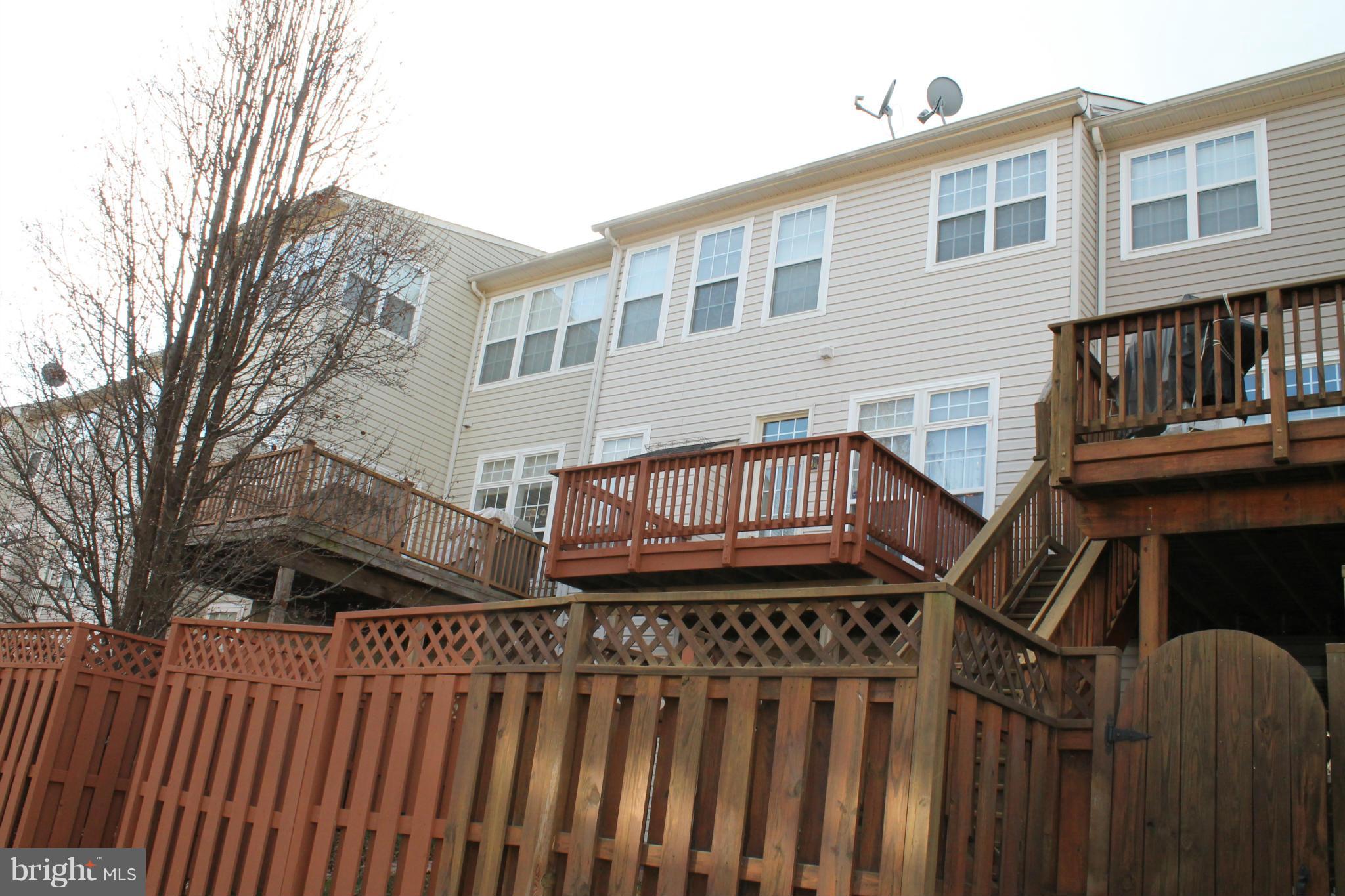 BROADLANDS SOUTH - Residential Lease