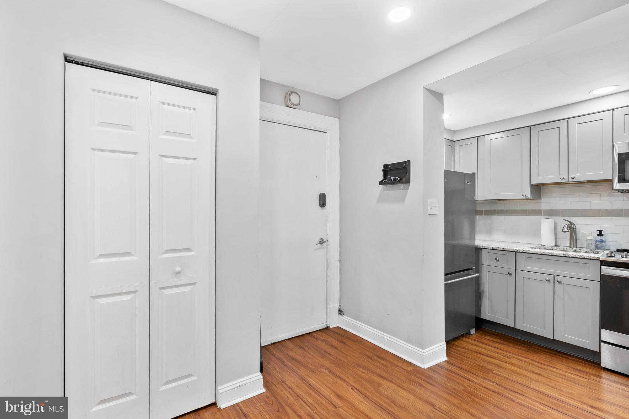 CENTER CITY - Residential