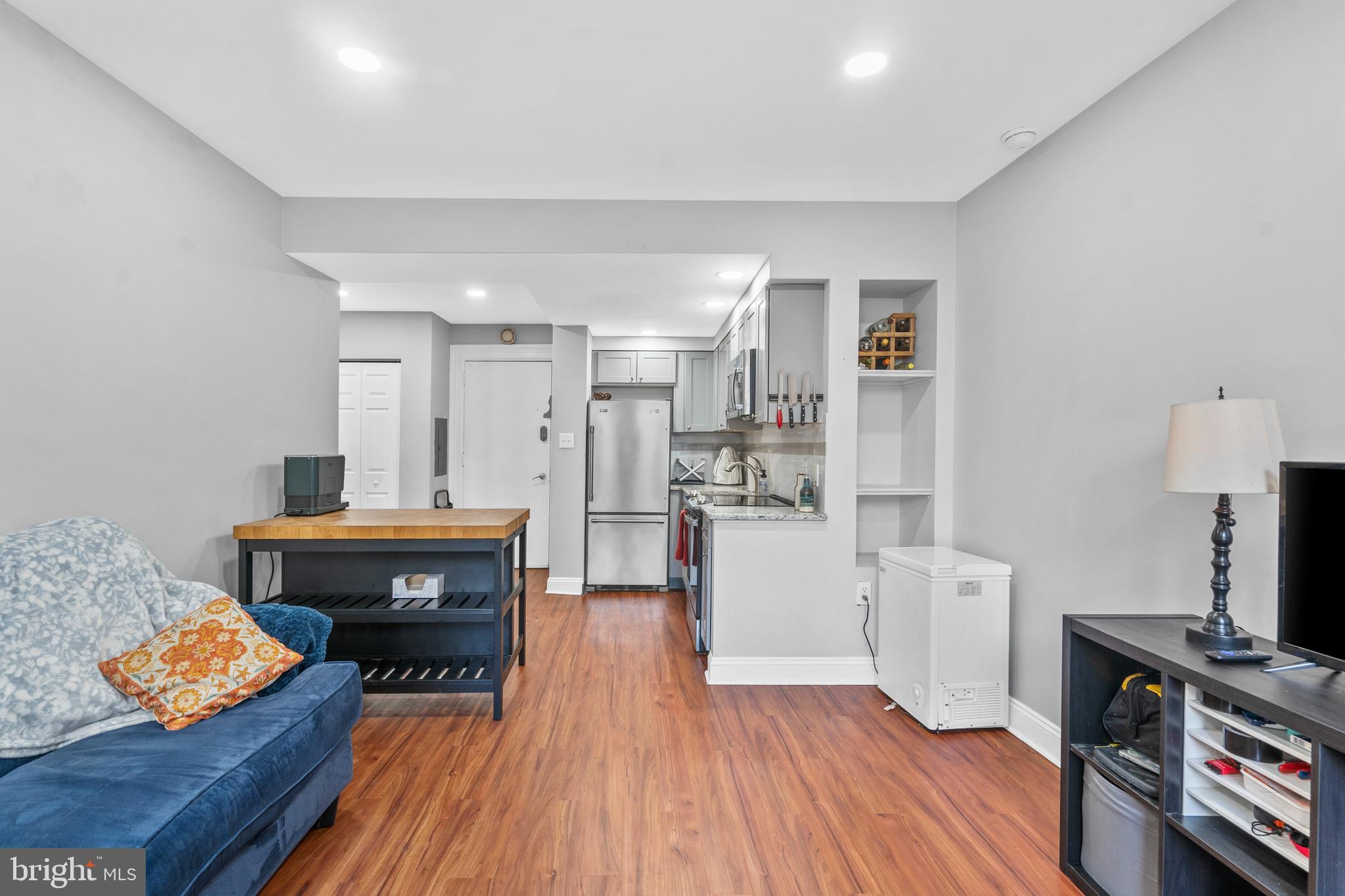 CENTER CITY - Residential