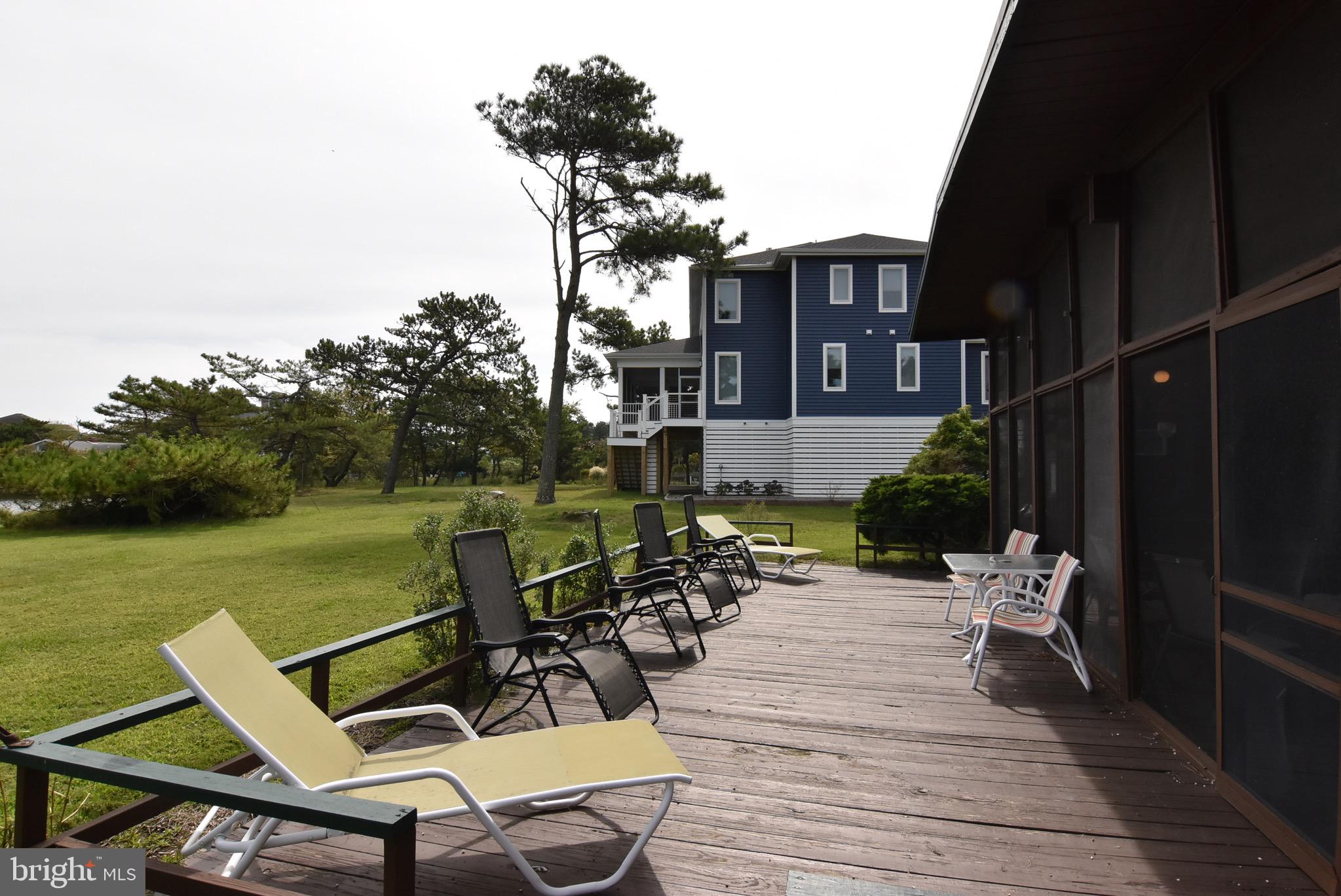 NORTH SHORES - Residential