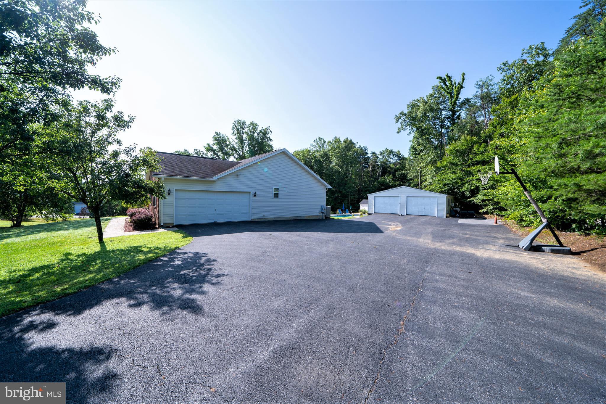 SCOUT'S TRAIL SUB - Residential