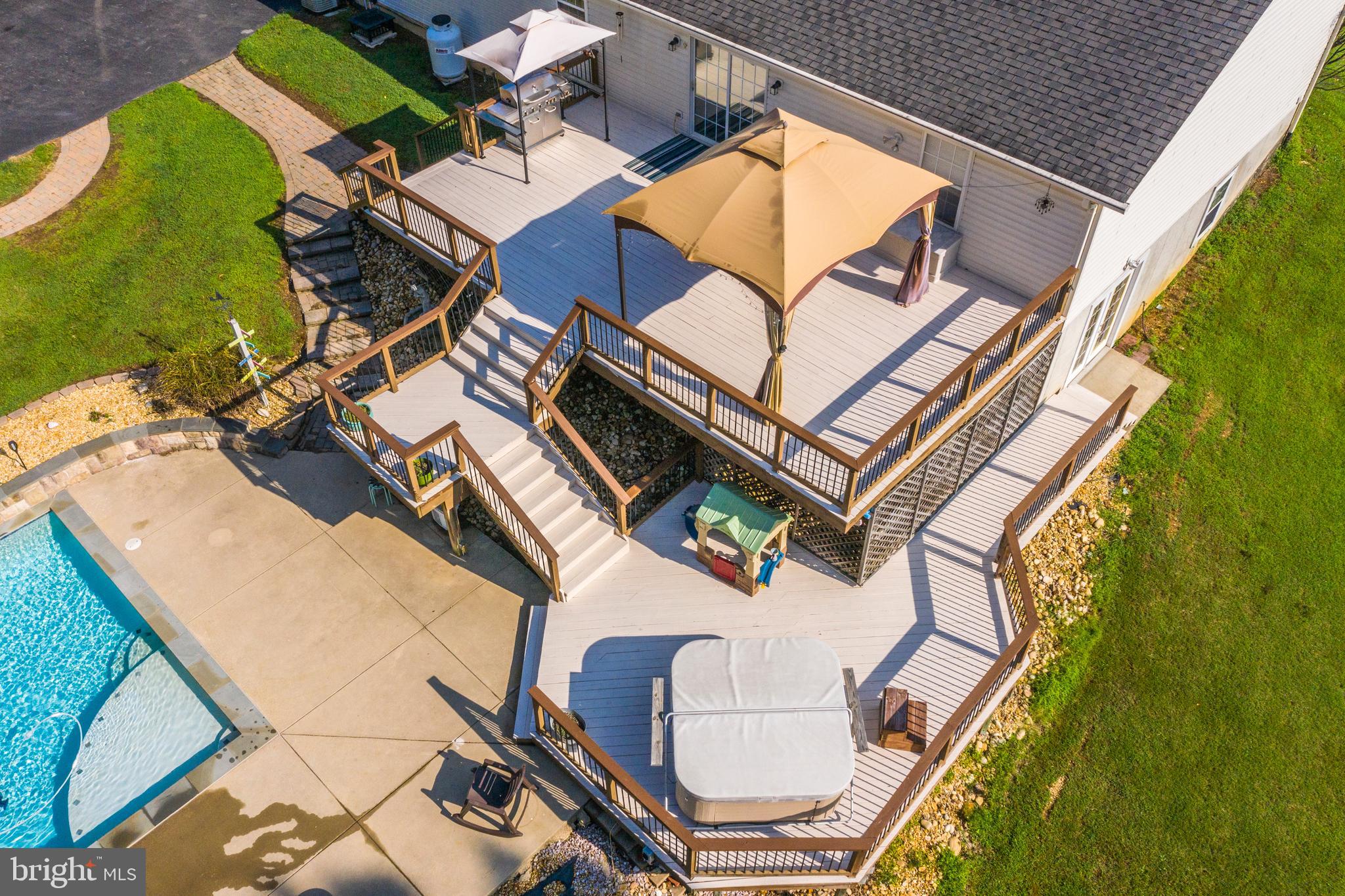 SCOUT'S TRAIL SUB - Residential