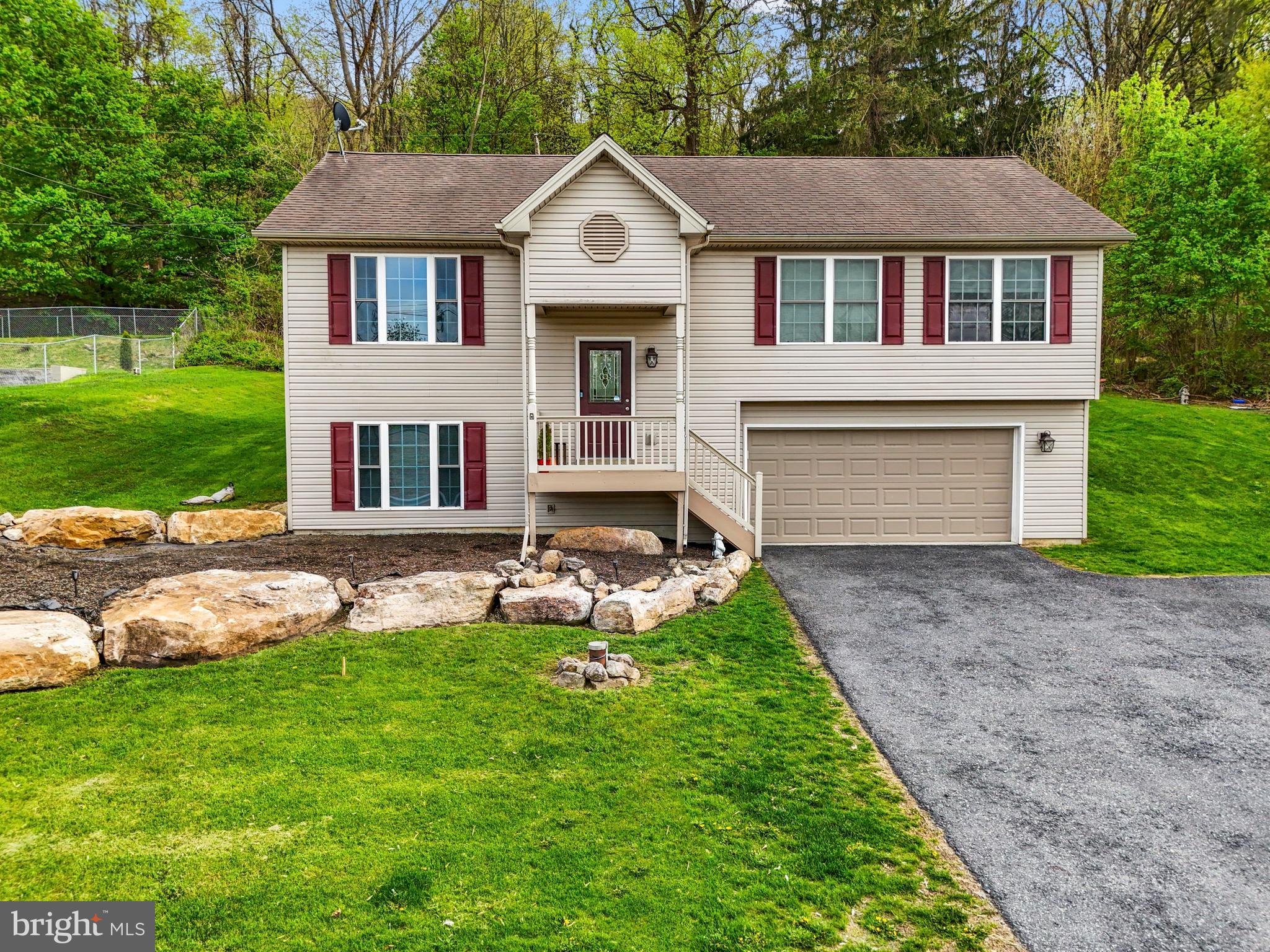 1121 STATE ROAD