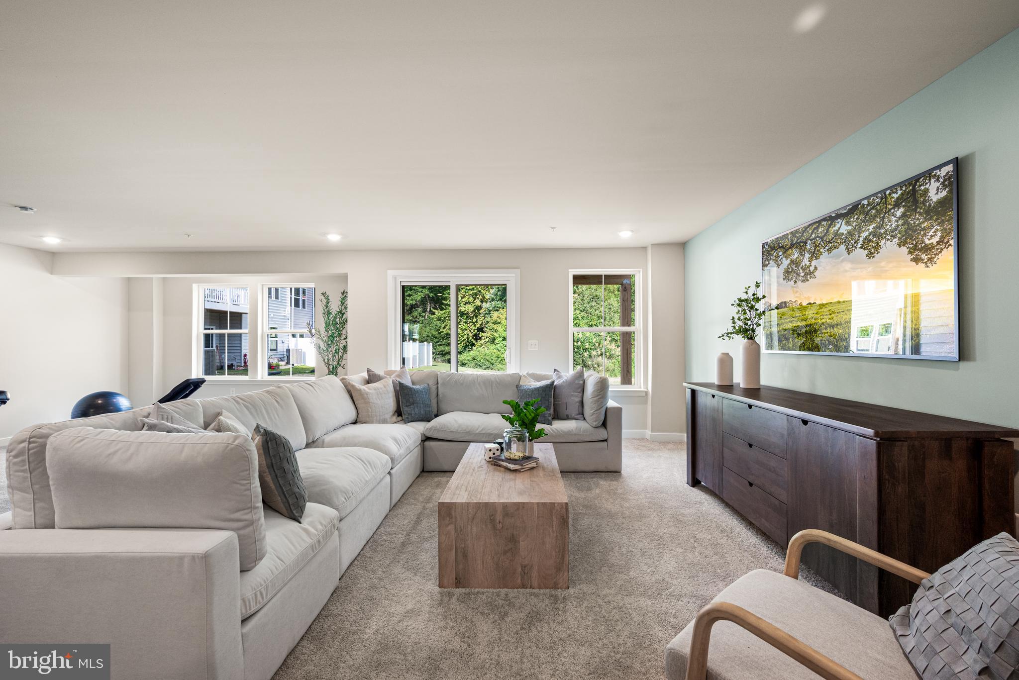 RIVERBEND - Residential