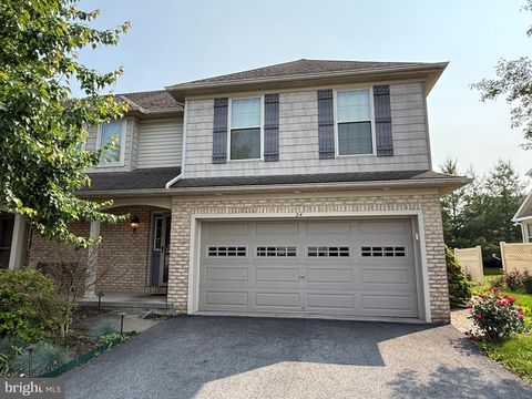 24 PEACEFUL LANE EPHRATA PA 17522