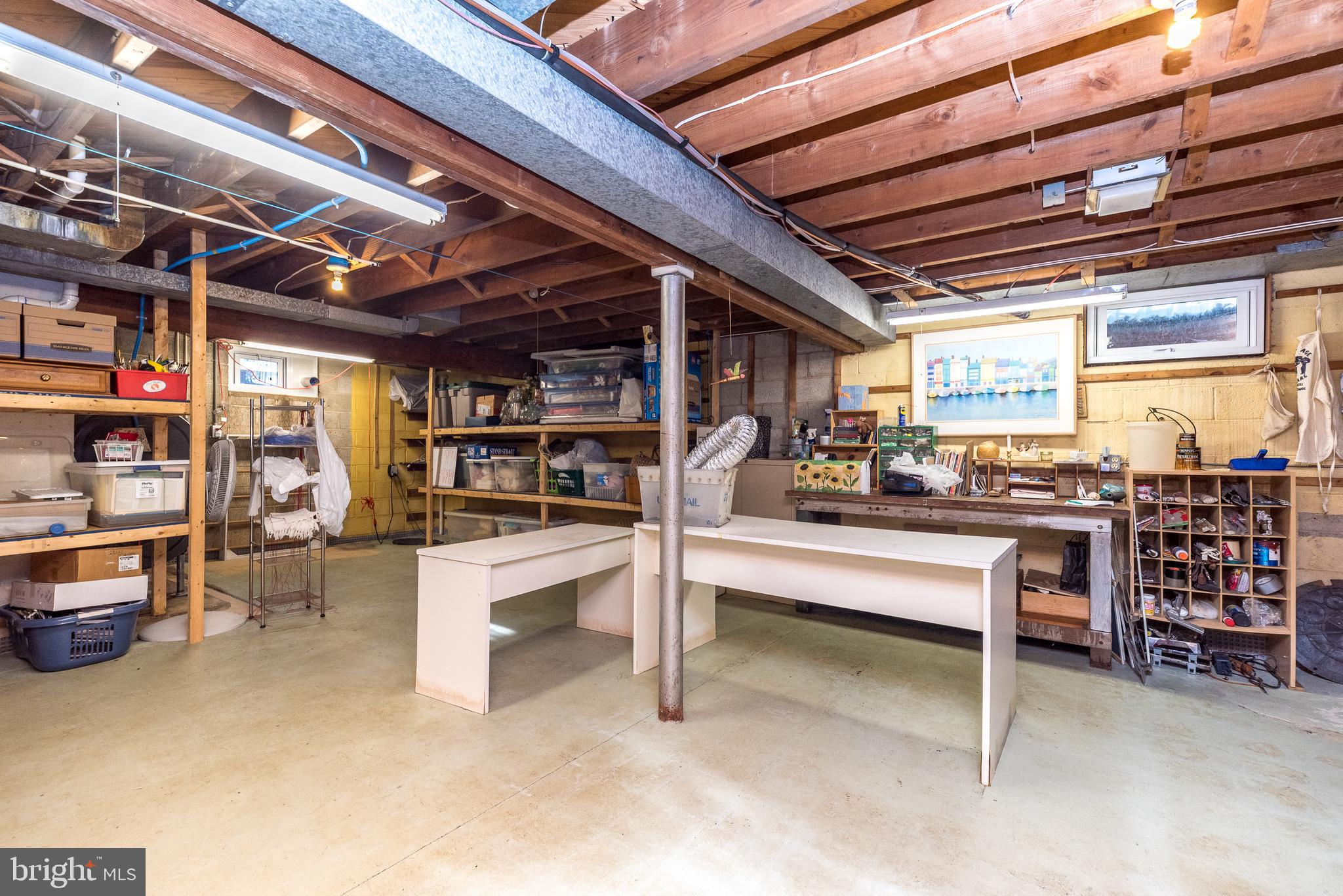 PEBBLE HILL - Residential