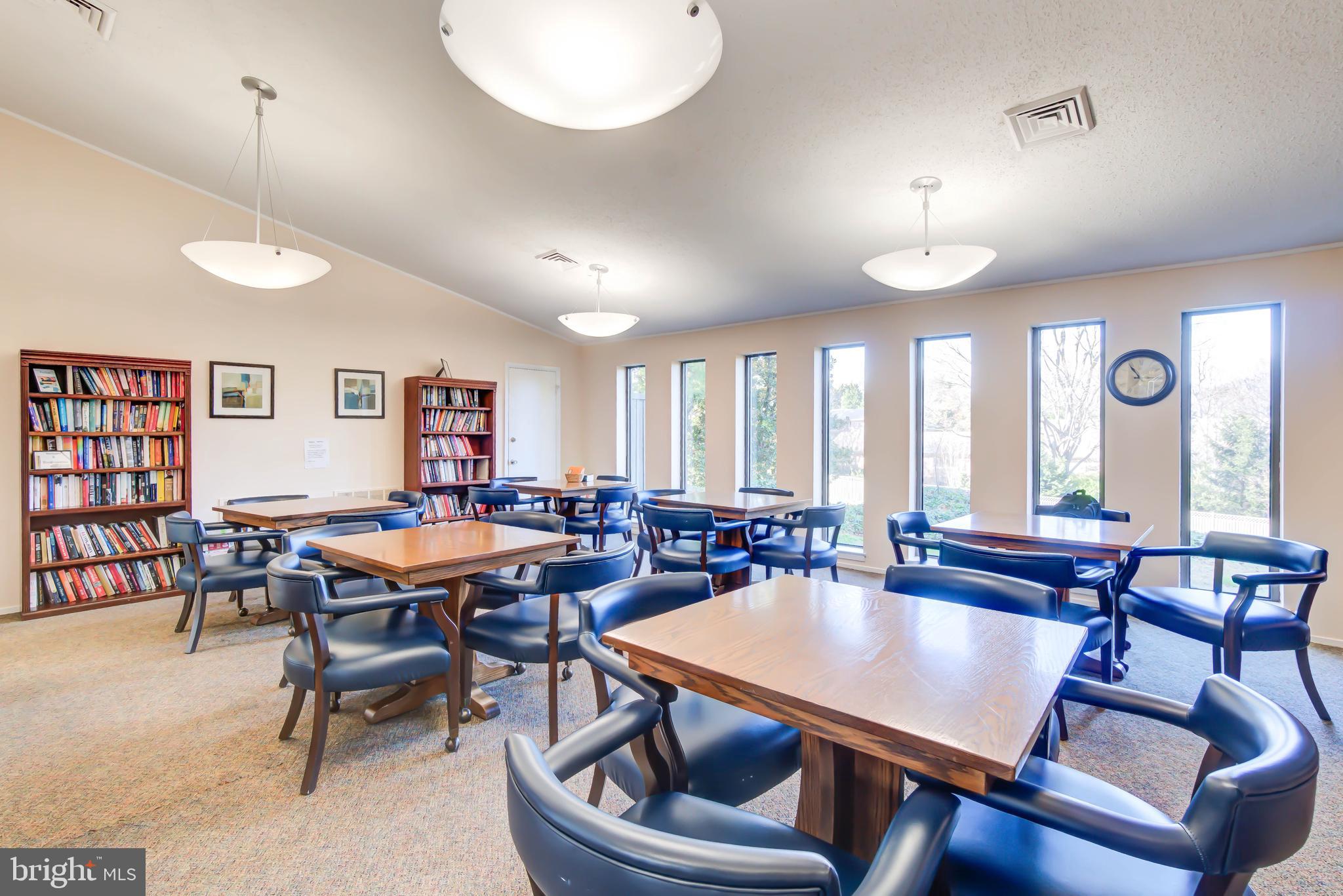 SUMNER VILLAGE - Residential