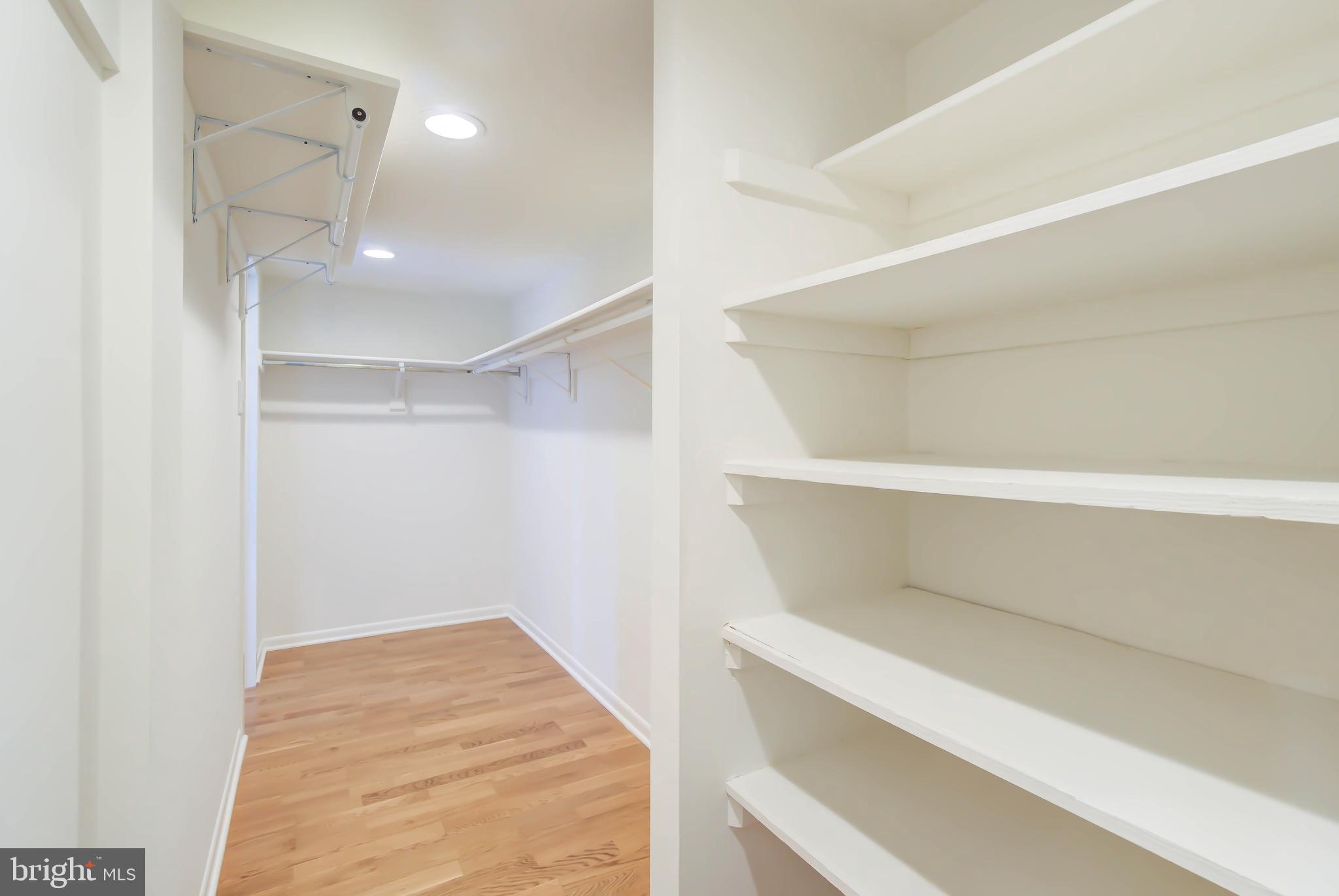 SUMNER VILLAGE - Residential