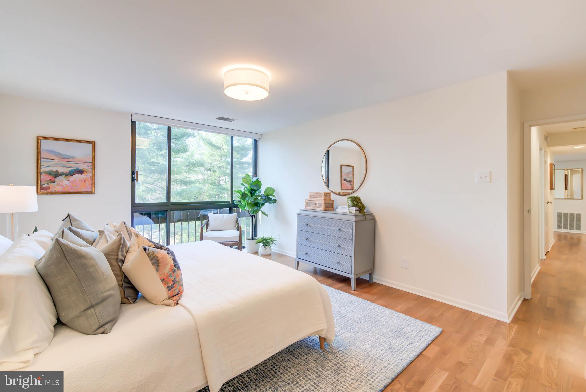 SUMNER VILLAGE - Residential