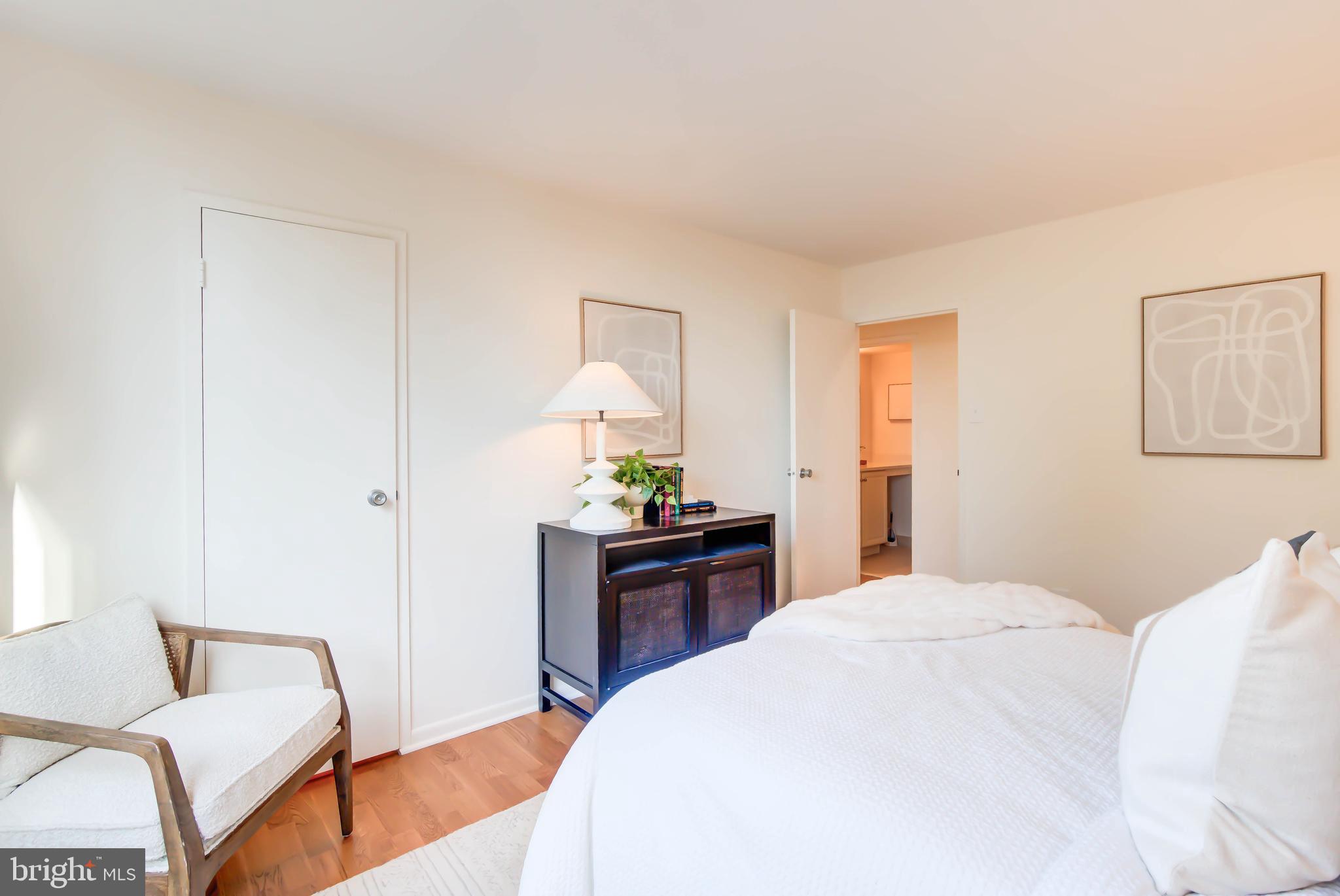 SUMNER VILLAGE - Residential